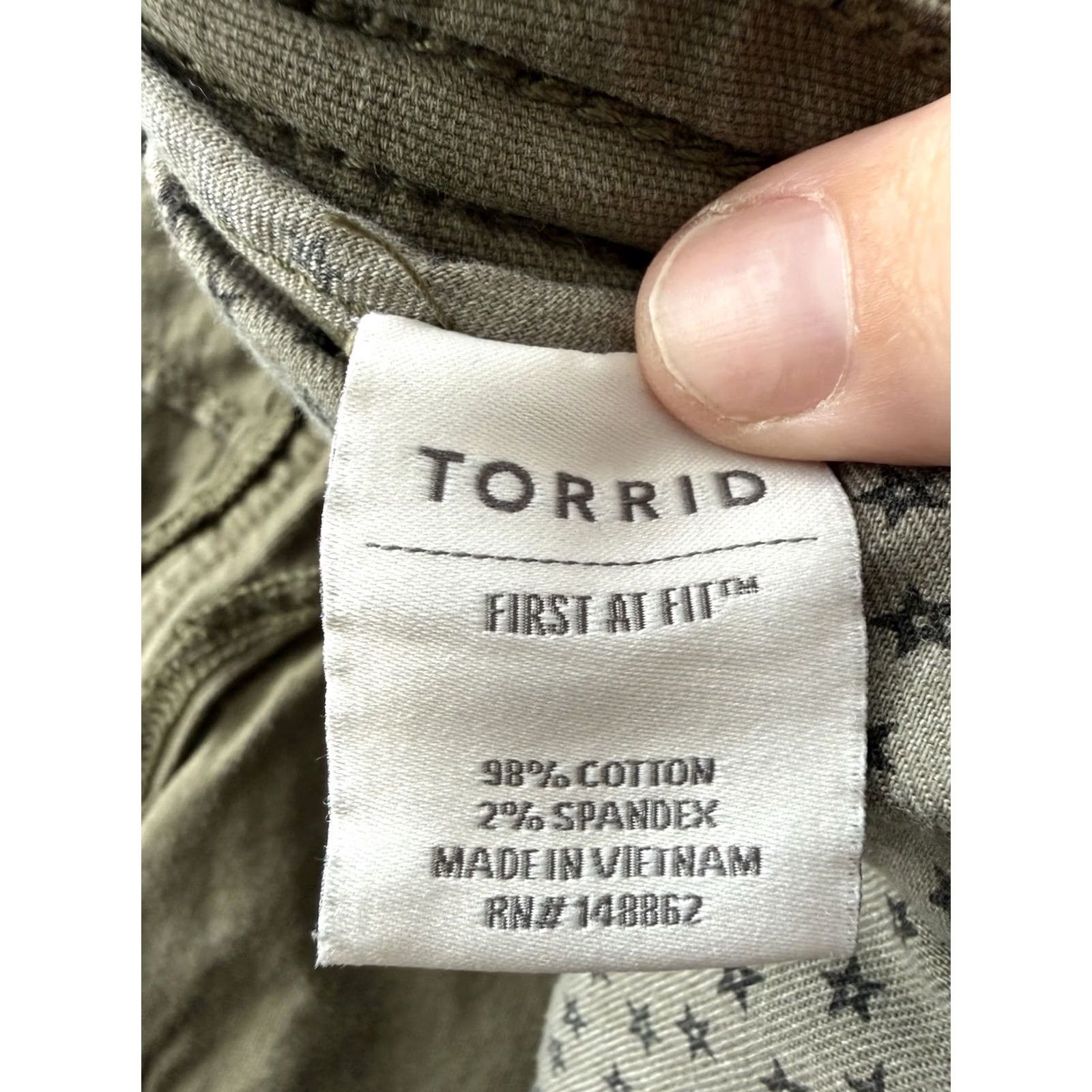 Torrid Torrid Women’s Pants Army Green Utility Denim Flap Pockets 20 Straight Inseam 26.5 in Small Details: Casual Vintage No N/A Size 42" / US 20 - 4 Thumbnail