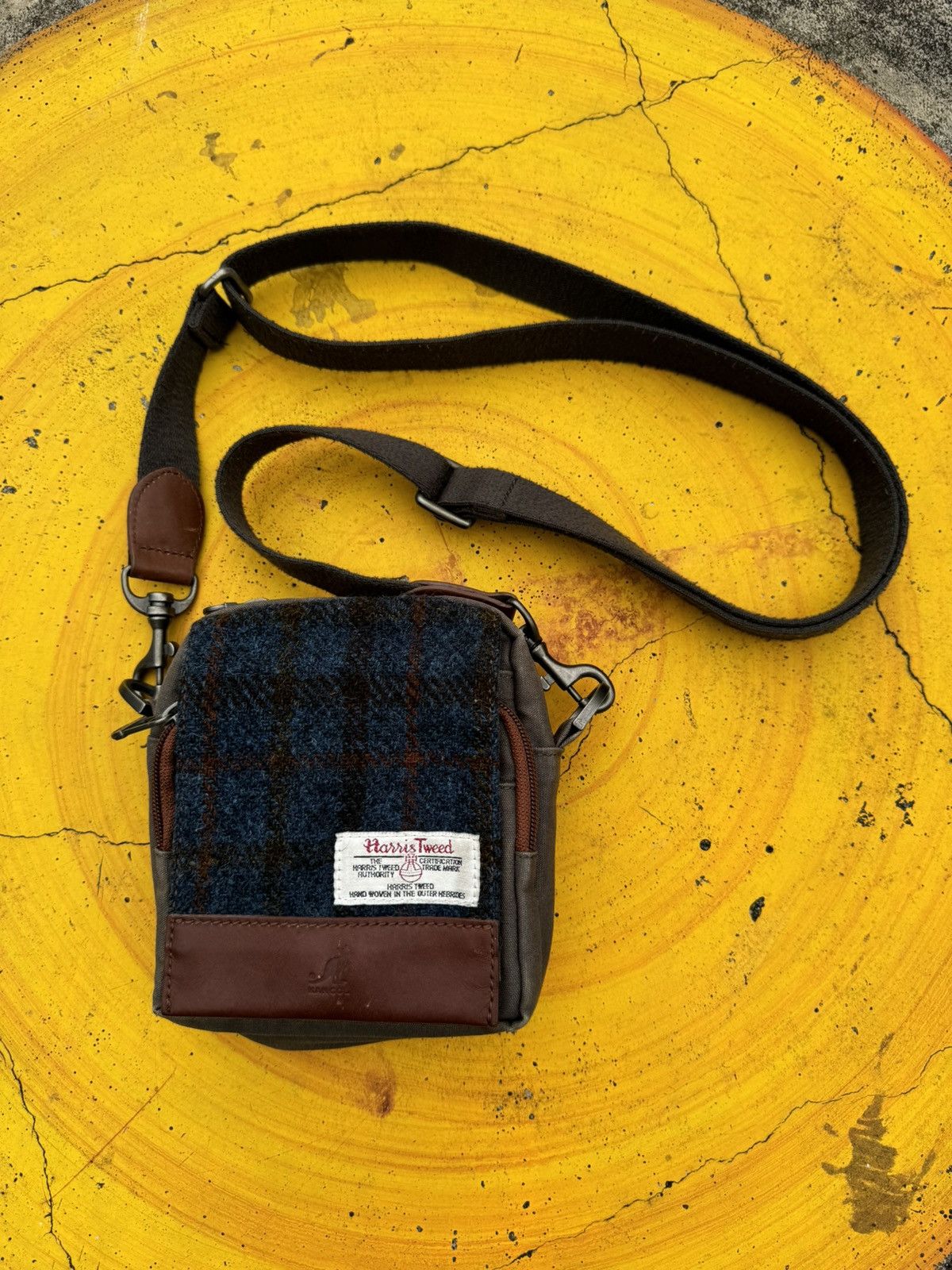 Harris Tweed × Kangol Harris tweed x kangol Crossbody bag Size ONE SIZE - 1 Thumbnail