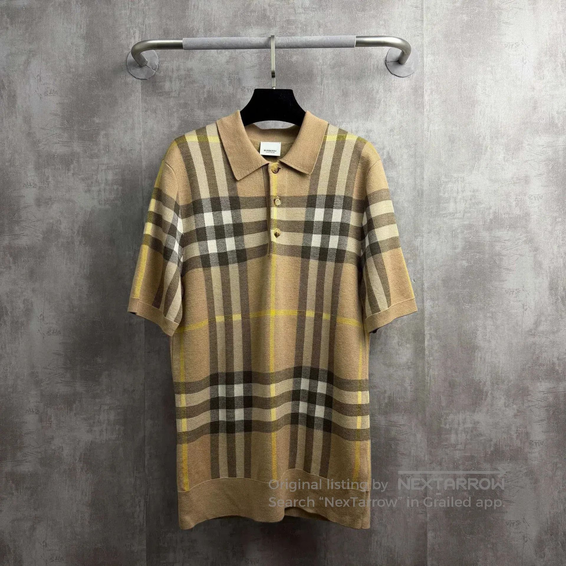 Burberry Burberry Classic Check Polo Short Sleeve. Size US M / EU 48-50 / 2 - 1 Thumbnail