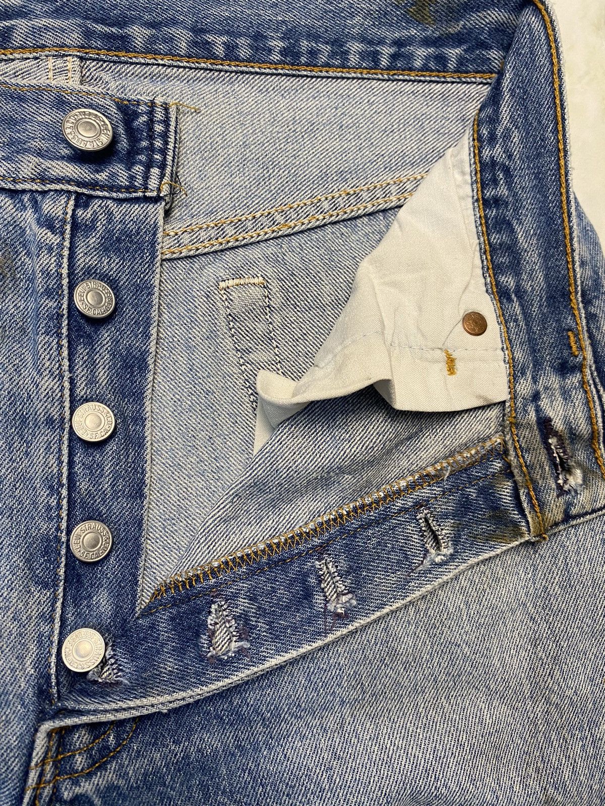 Levi's × Vintage Levis 501 Button Fly Size US 29 - 10 Thumbnail