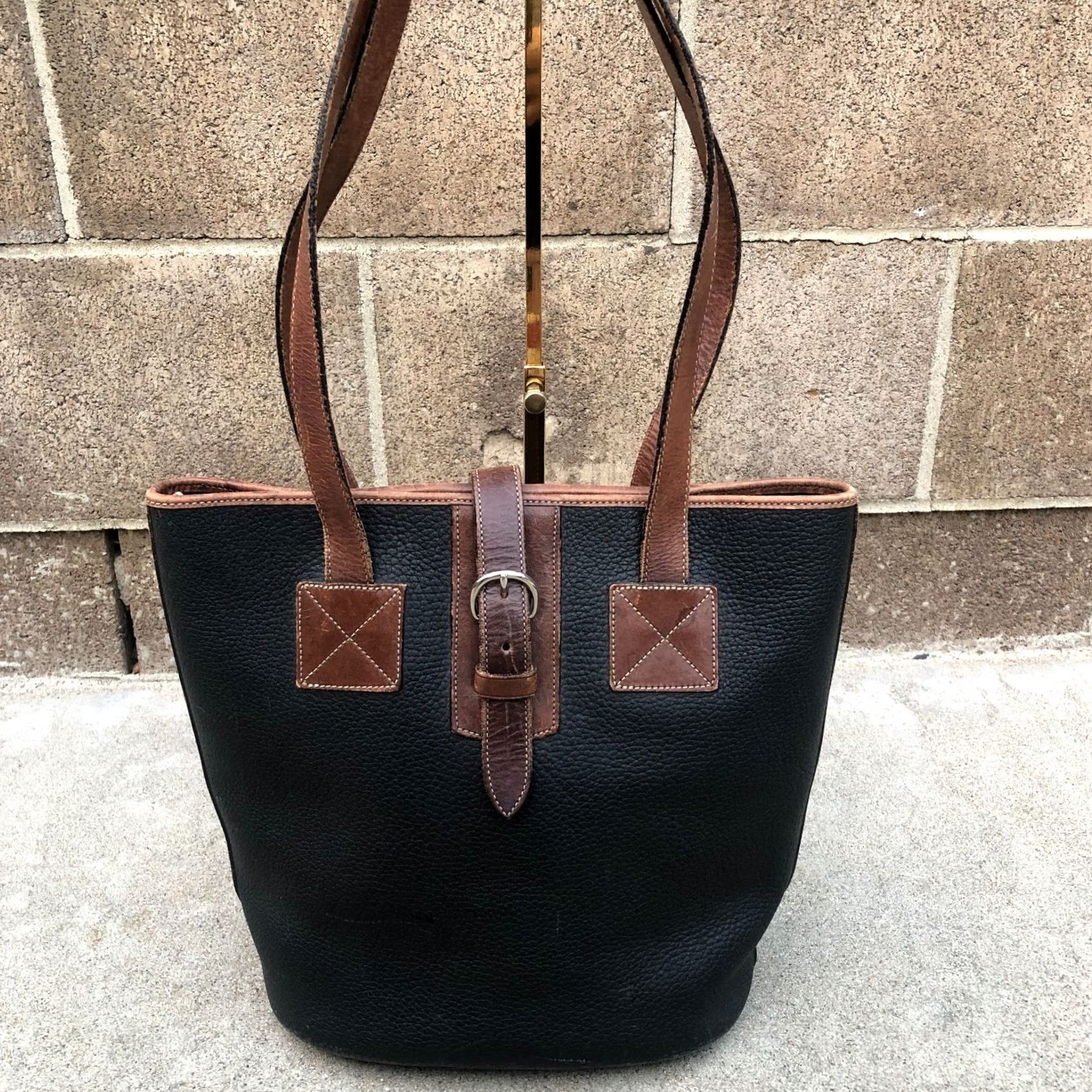 Dooney & Bourke VINTAGE Dooney & Bourke Leather Tote Bag Purse Shoulder Leather Black Buckle Bag Womens Large 12" W x 11.5" H x 6" D Brown/Black Buckle Leather Size ONE SIZE - 2 Thumbnail