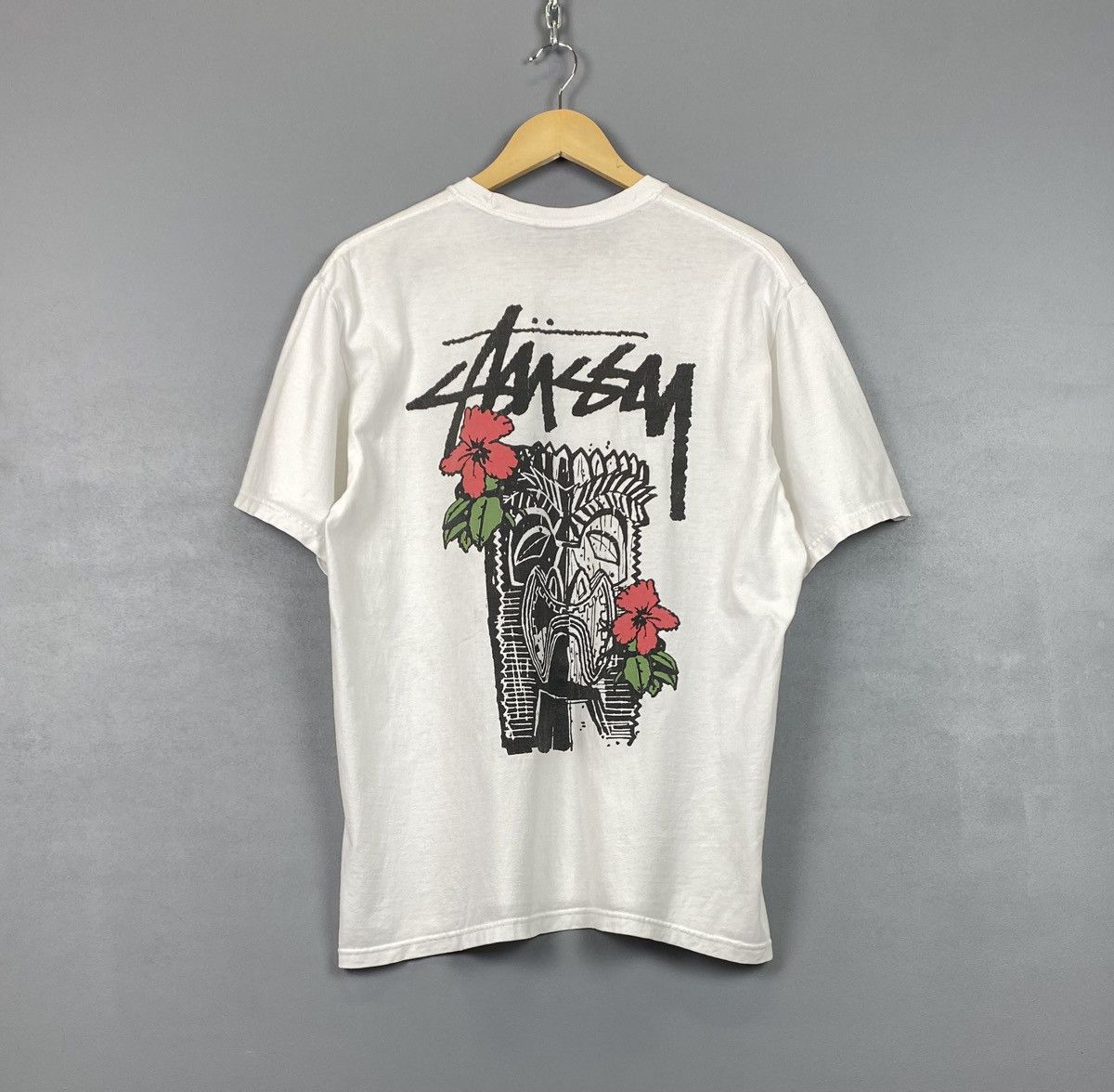 【メーカー直送】 Hype × Streetwear × Stussy Stussy Tribe Big Logo T-Shirt トップス