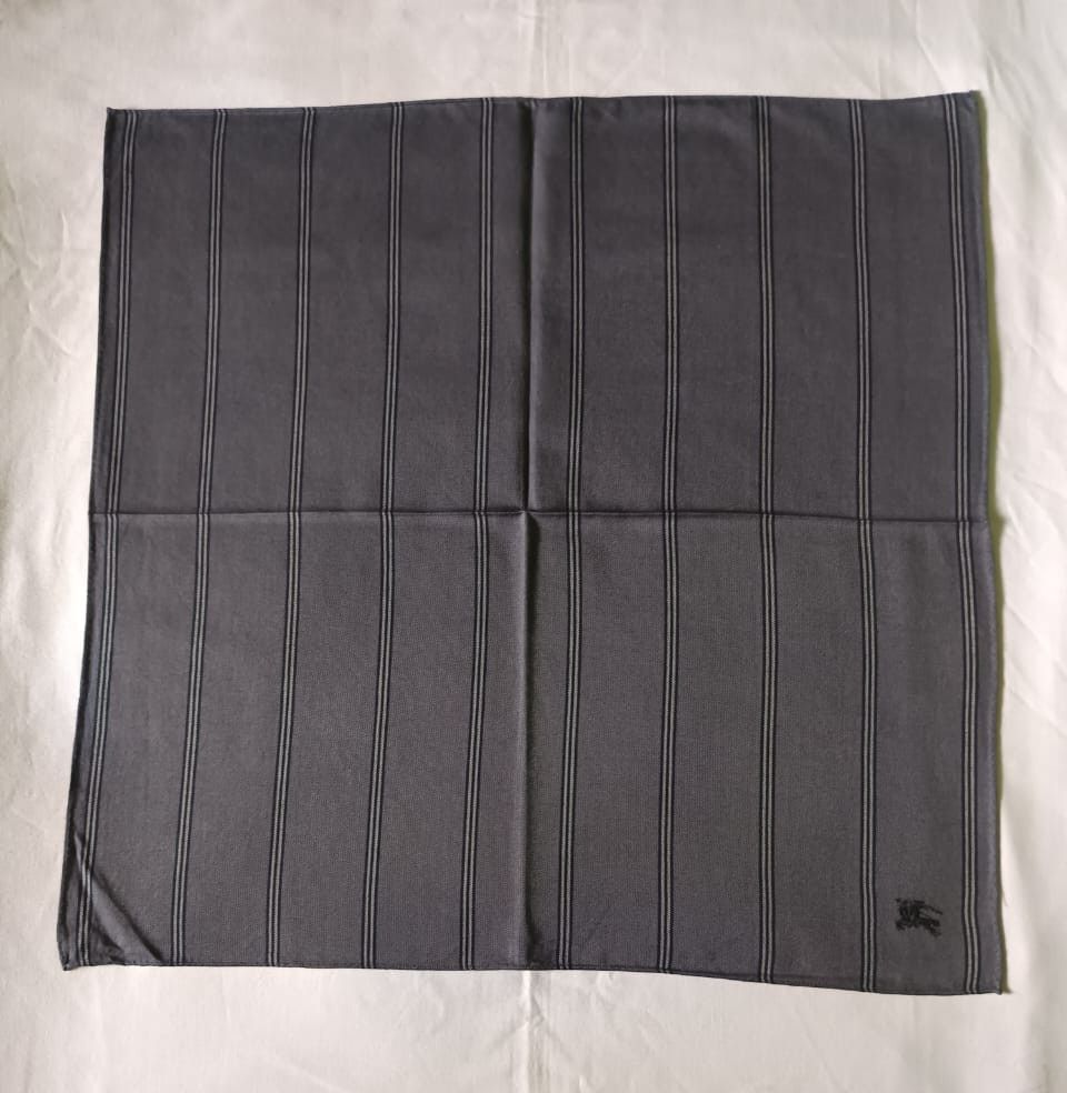Burberry Burberry Handkerchief Size ONE SIZE - 2 Thumbnail