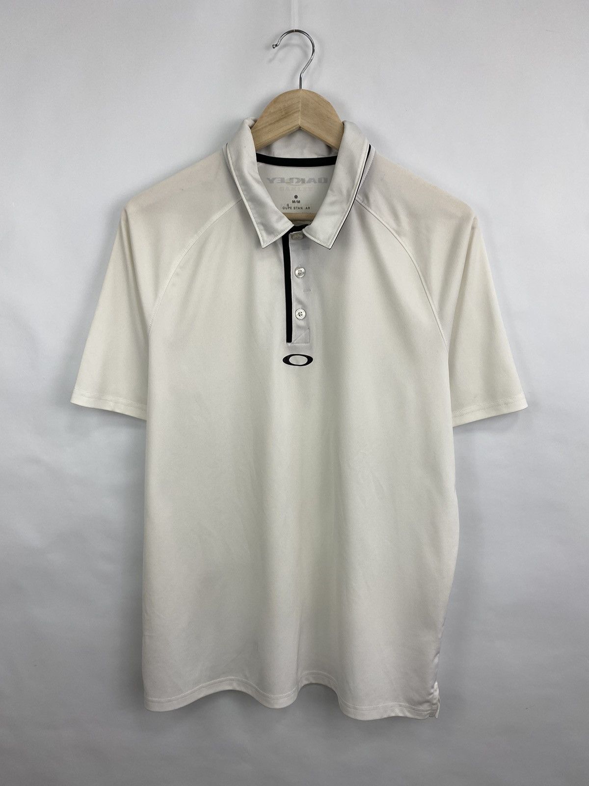 Oakley 🇺🇸 Vintage Oakley Polo T-Shirt Rare Retro Hype Y2K Size US M / EU 48-50 / 2 - 3 Thumbnail