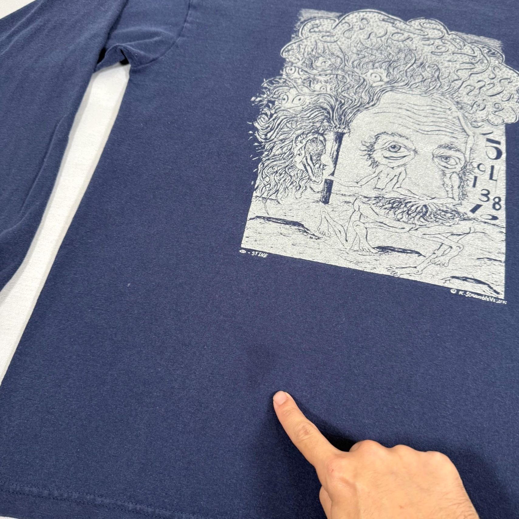 Fruit Of The Loom VINTAGE Albert Einstein Shirt Mens Large Navy Blue Scramble Campbell Graphic Print 90s Art Mens Size US L / EU 52-54 / 3 - 5 Thumbnail