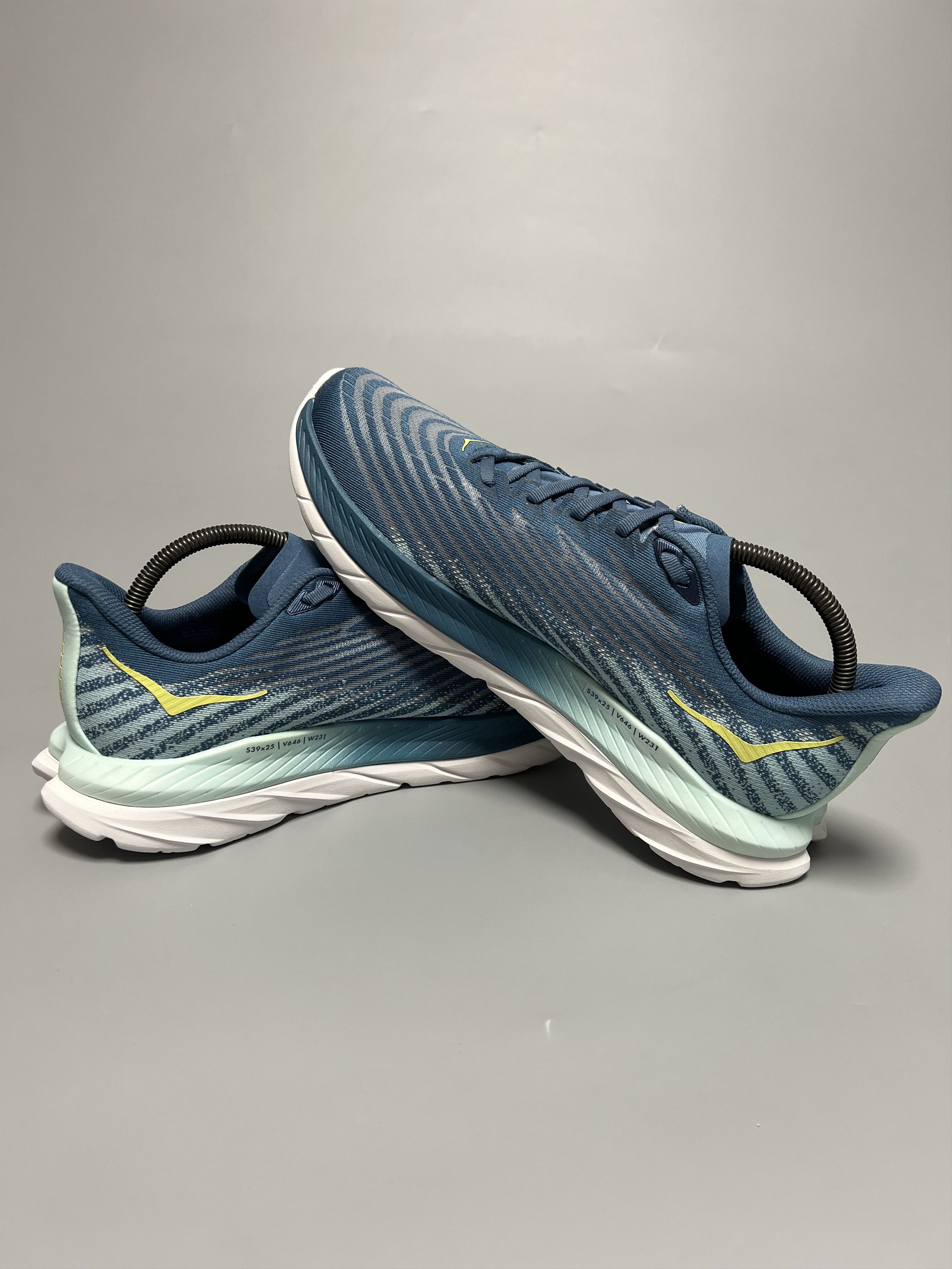 Hoka 10.5D Hoka One One Mach 5 Men's Running Shoes Walking Gym Size US 10.5 / EU 43-44 - 5 Thumbnail