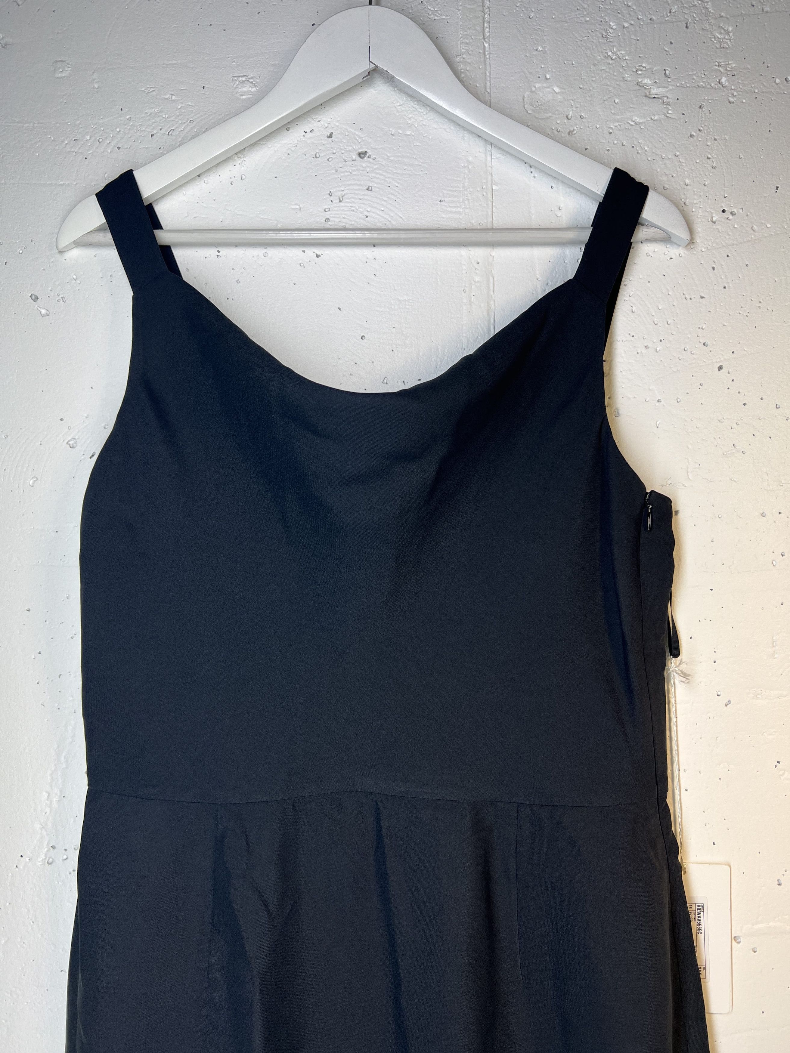 Valentino VALENTINO DRESS Size M / US 6-8 / IT 42-44 - 2 Thumbnail
