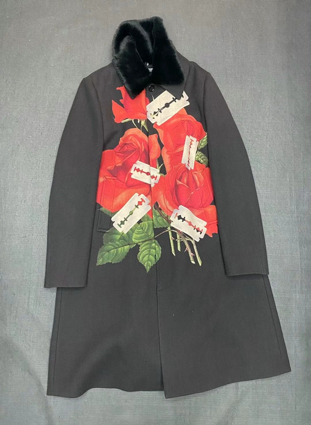 Jun Takahashi Undercover UC Coat Rose Print Men's Size US M / EU 48-50 / 2 - 1 Thumbnail