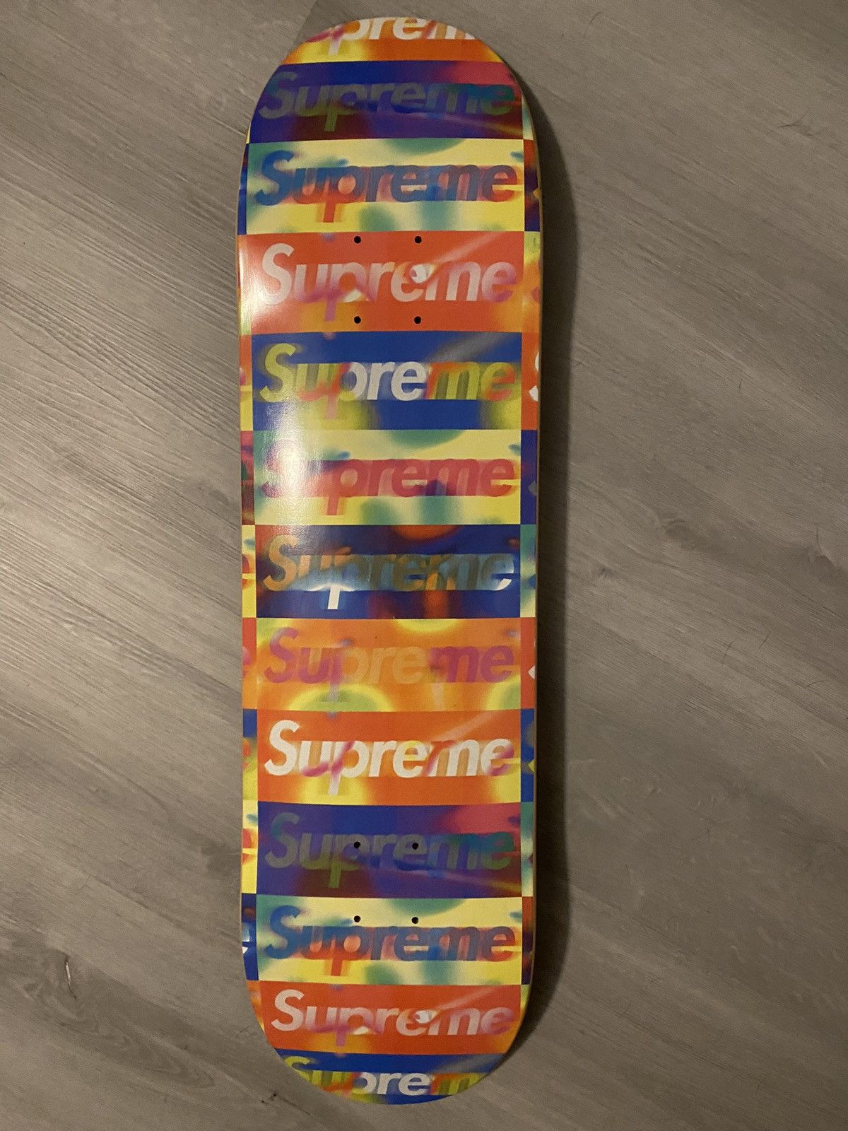 Other Supreme Distorted Logo Deck Size ONE SIZE - 1 Thumbnail