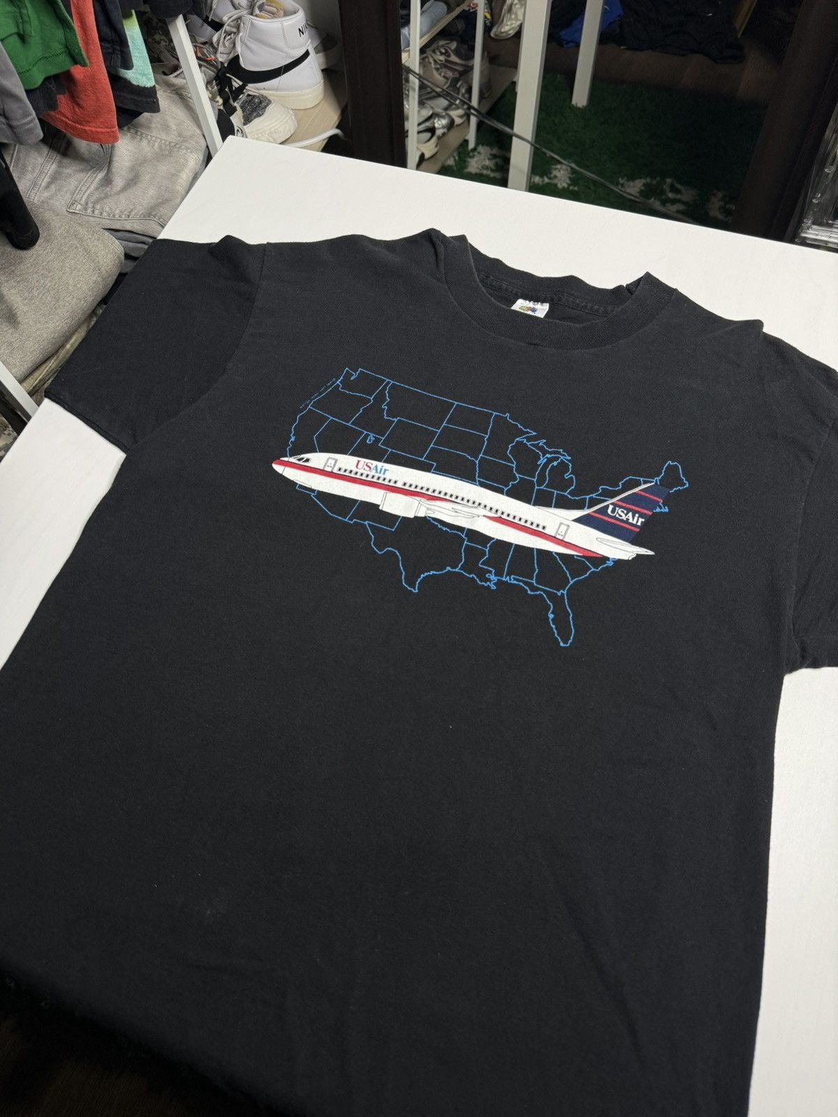 Vintage VINTAGE 1990’s US Air Tee Single-Stitch "Black" (L) PREOWNED Size US L / EU 52-54 / 3 - 1 Thumbnail