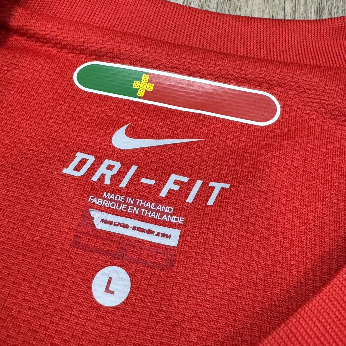 Nike Portugal WC2010 home shirt #7 Ronaldo (bnwt) Size US L / EU 52-54 / 3 - 7 Thumbnail