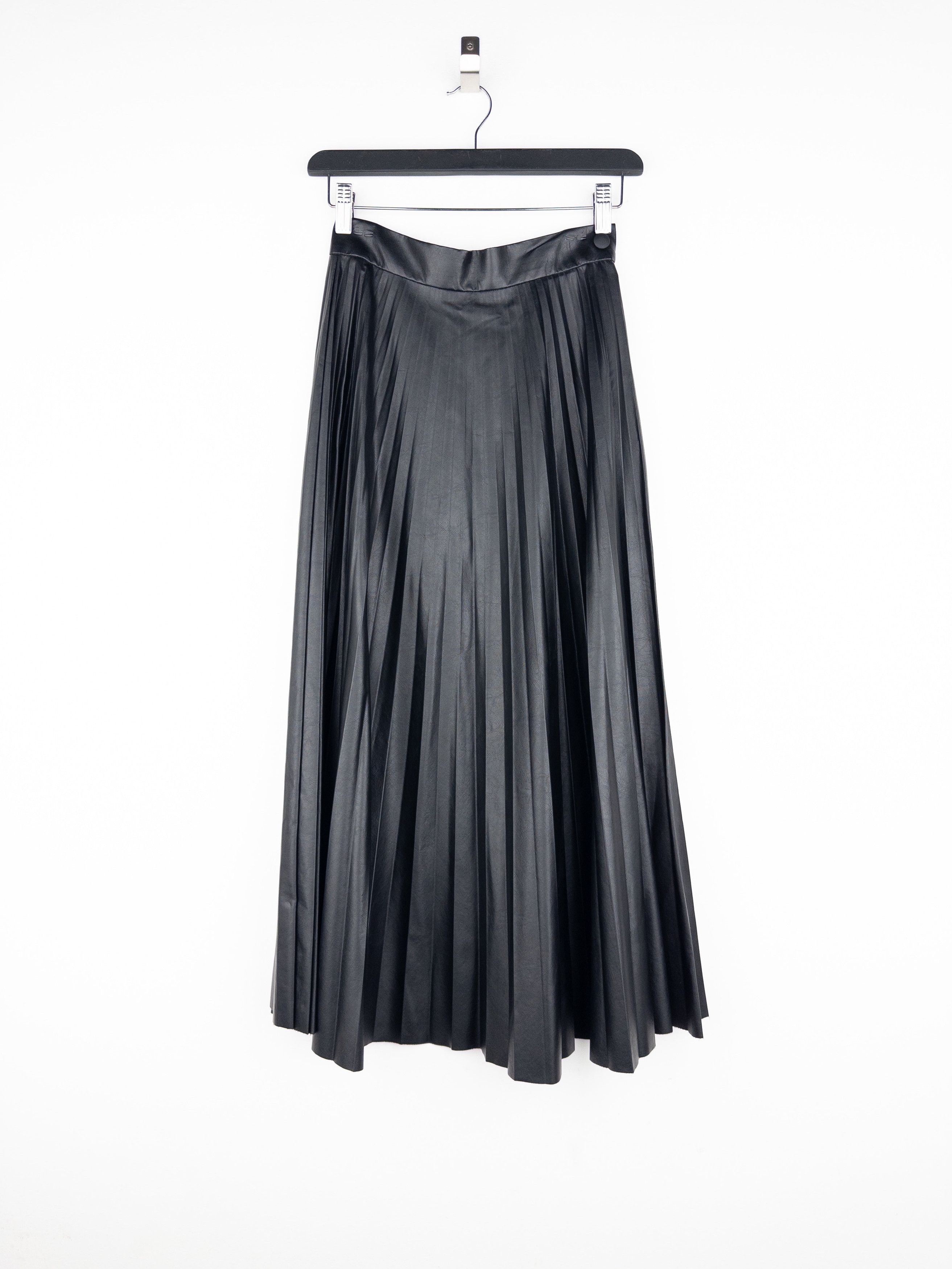 Maison Margiela MM6 Pleated Faux Leather Maxi Skirt Size 26" / US 2 / IT 38 - 1 Thumbnail