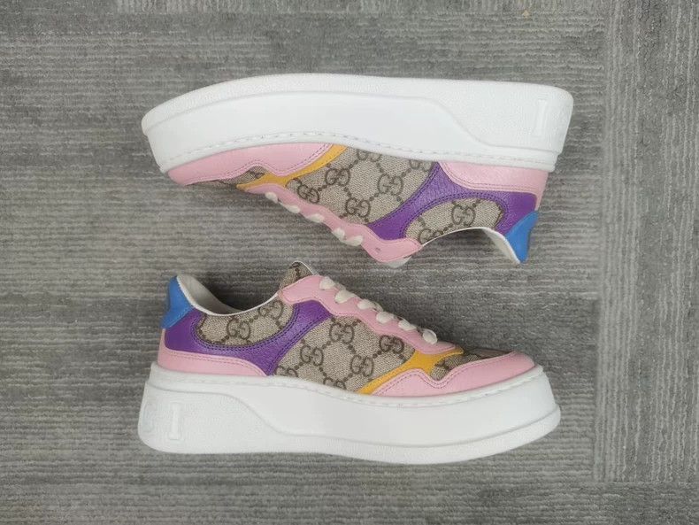 Gucci Gucci Pink Floral Biscuit Sneakers Size 35-2506 Size US 5 / IT 35 - 4 Thumbnail