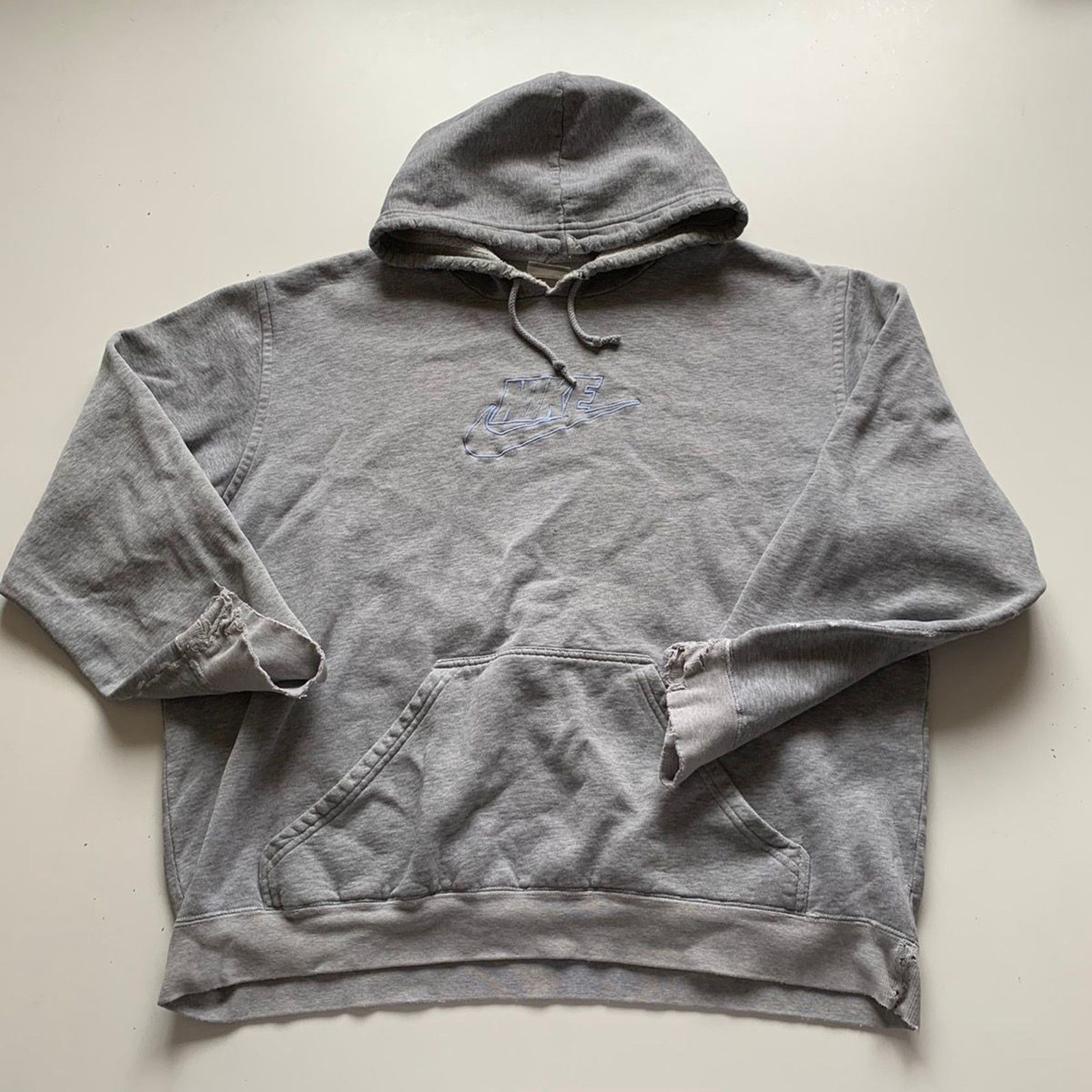 Nike Vintage Nike Sportswear Swoosh Hoodie 2XL Boxy Distressed Size US XXL / EU 58 / 5 - 1 Thumbnail