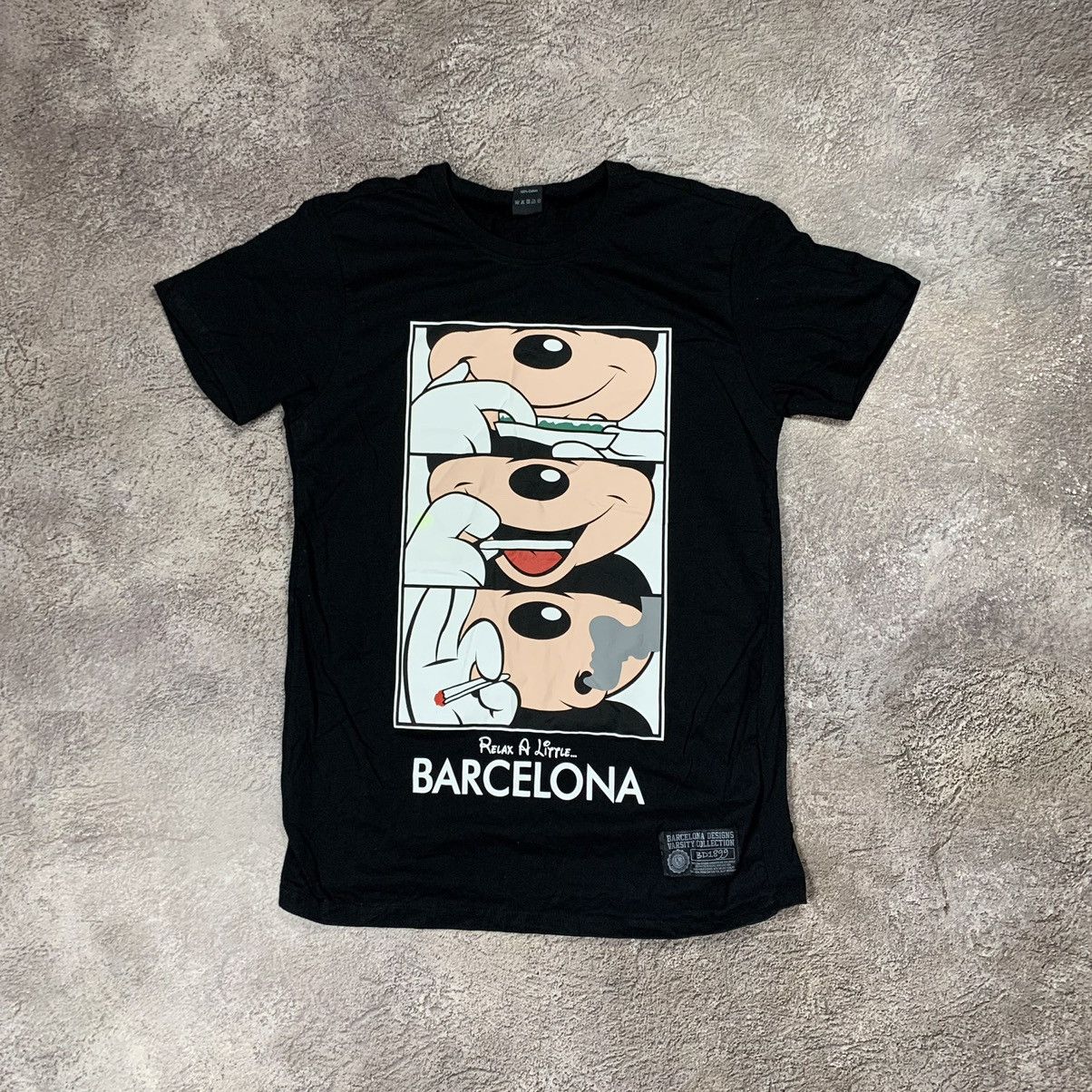 Vintage Vintage Y2K Graphic Tee Mickey Barcelona Streetwear Black M Size US M / EU 48-50 / 2 - 1 Thumbnail