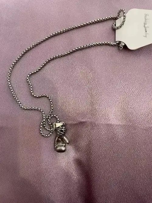 Jewelry Silver Color Boxing Glove Pendant Necklace Size ONE SIZE - 4 Thumbnail