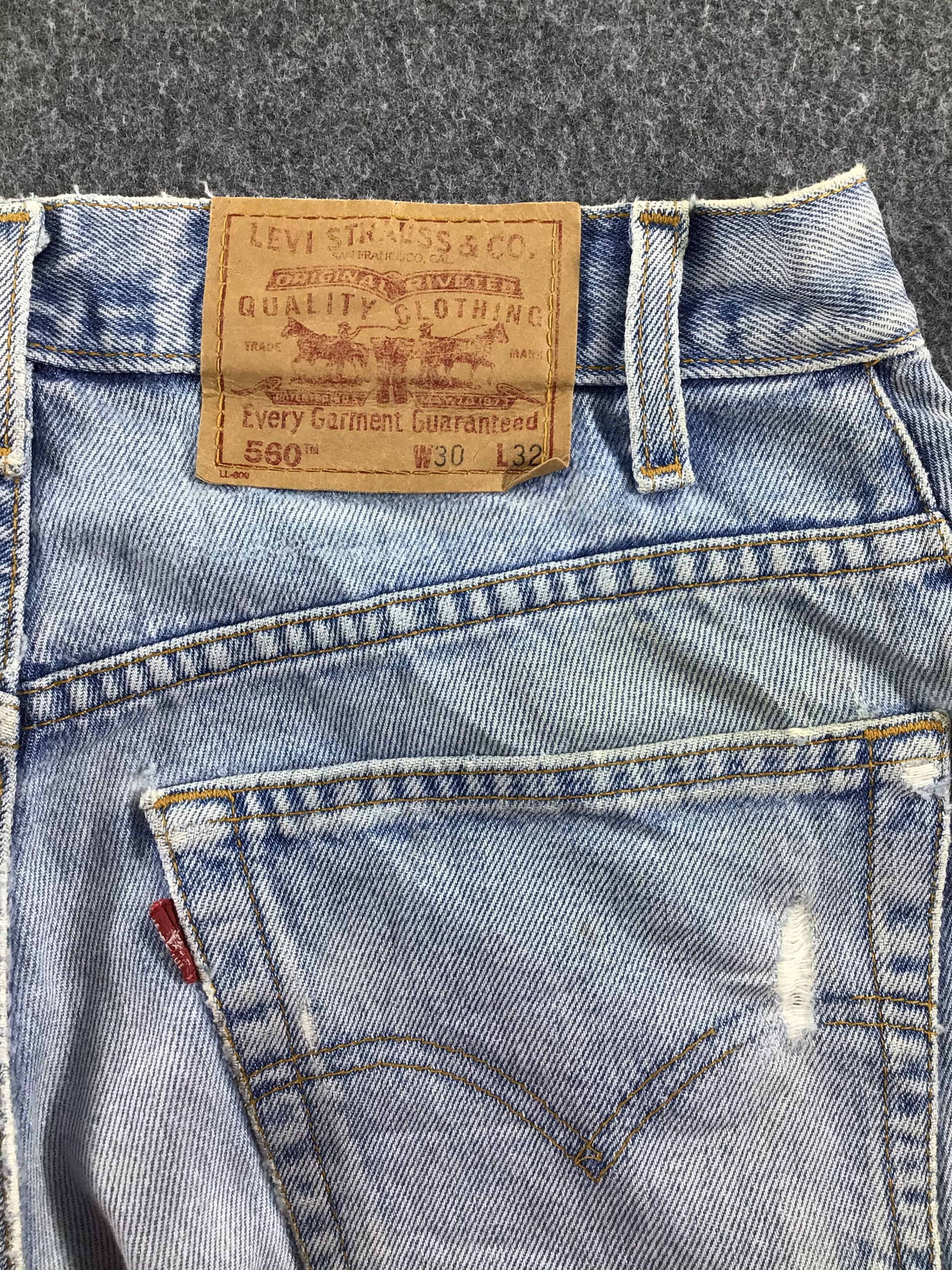 Levi's Vintage Levis 560 Jeans Distress Faded Blue Denim -J559 Size US 30 / EU 46 - 5 Thumbnail