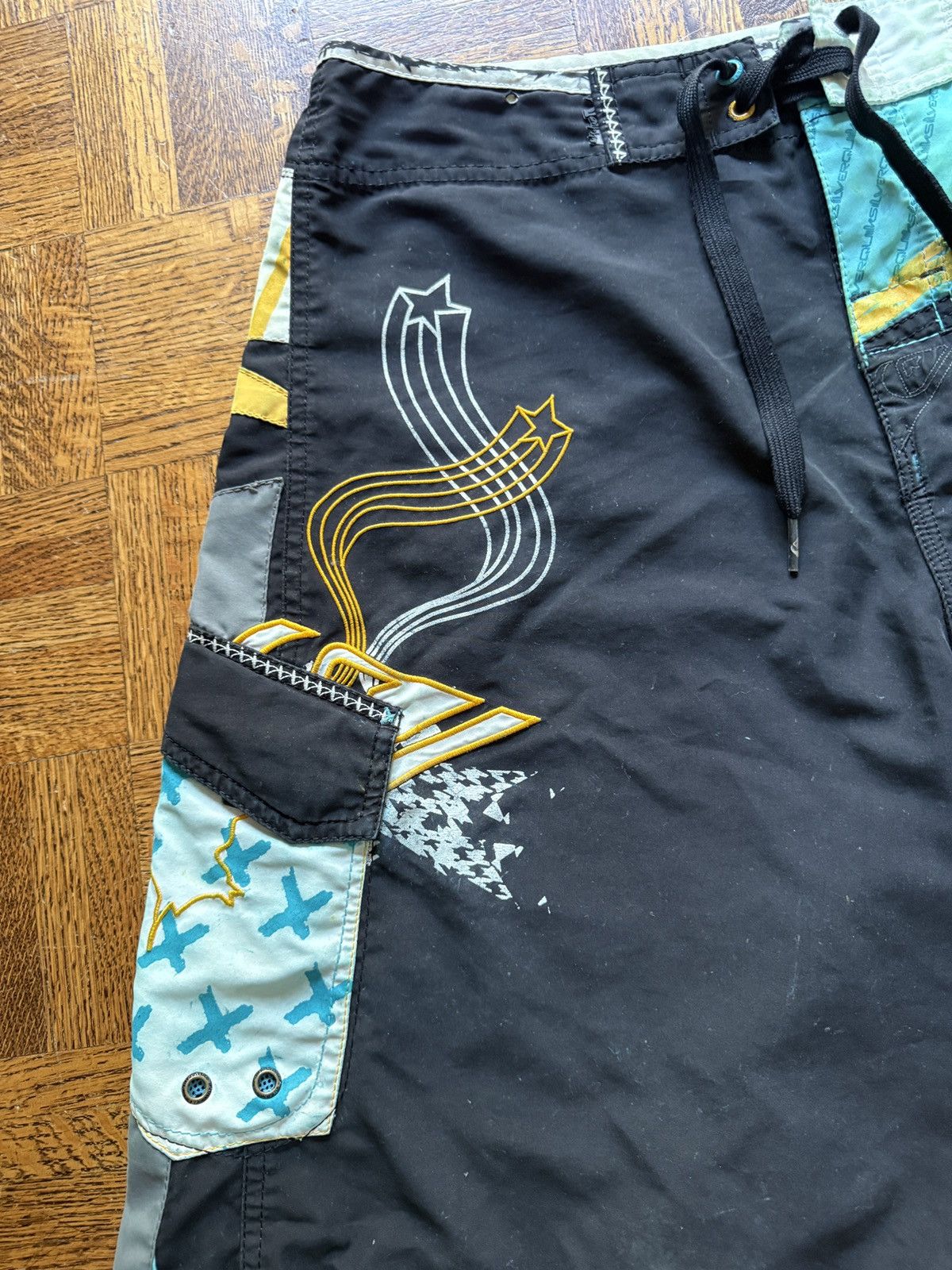 Quiksilver Vintage Y2K Quiksilver AOP Board Shorts Size US 32 / EU 48 - 5 Thumbnail
