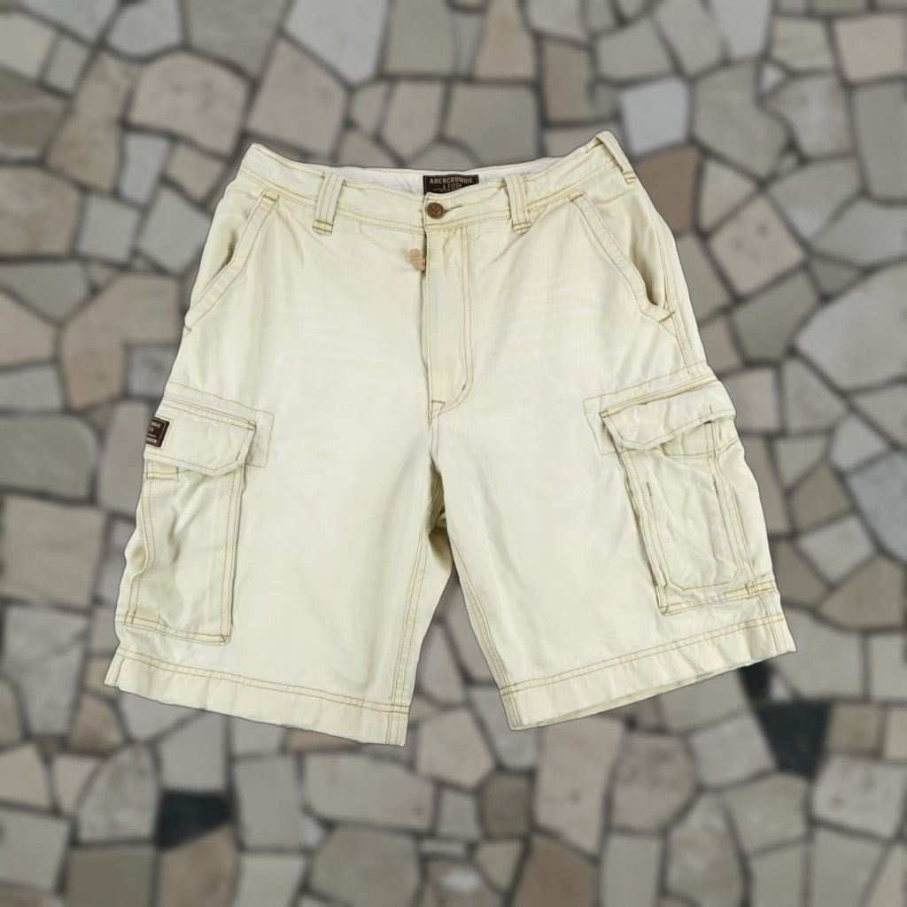 Abercrombie & Fitch VINTAGE Abercrombie & Fitch Cargo Shorts Men 32 Beige Cotton Canvas 90s Casual Size US 32 / EU 48 - 1 Thumbnail