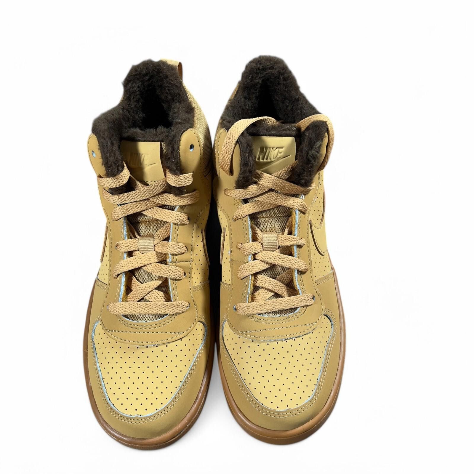 Nike 💥 Nike Court Borough Mid WNTR GS Haystack Trainers UK 5.5 Size US 6 / EU 39 - 7 Thumbnail