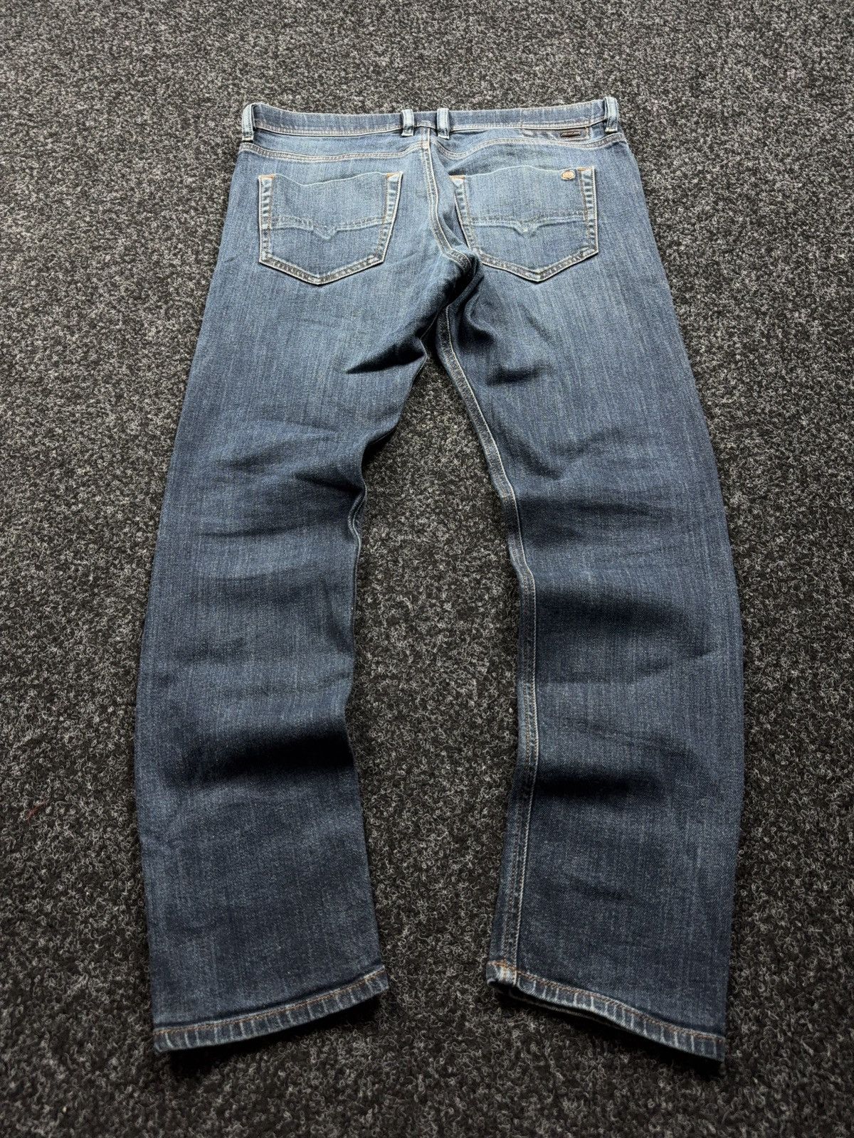 Diesel 00s Diesel Tepphar Slim Tapered Carrot Distressed Jeans W34 Size US 34 / EU 50 - 12 Thumbnail