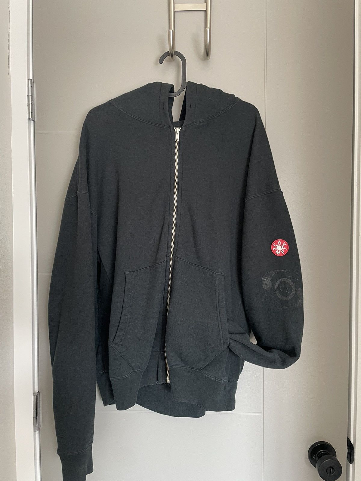 Cav Empt Cav Empt Critical heavy zip Hoody Size M Size US M / EU 48-50 / 2 - 5 Thumbnail