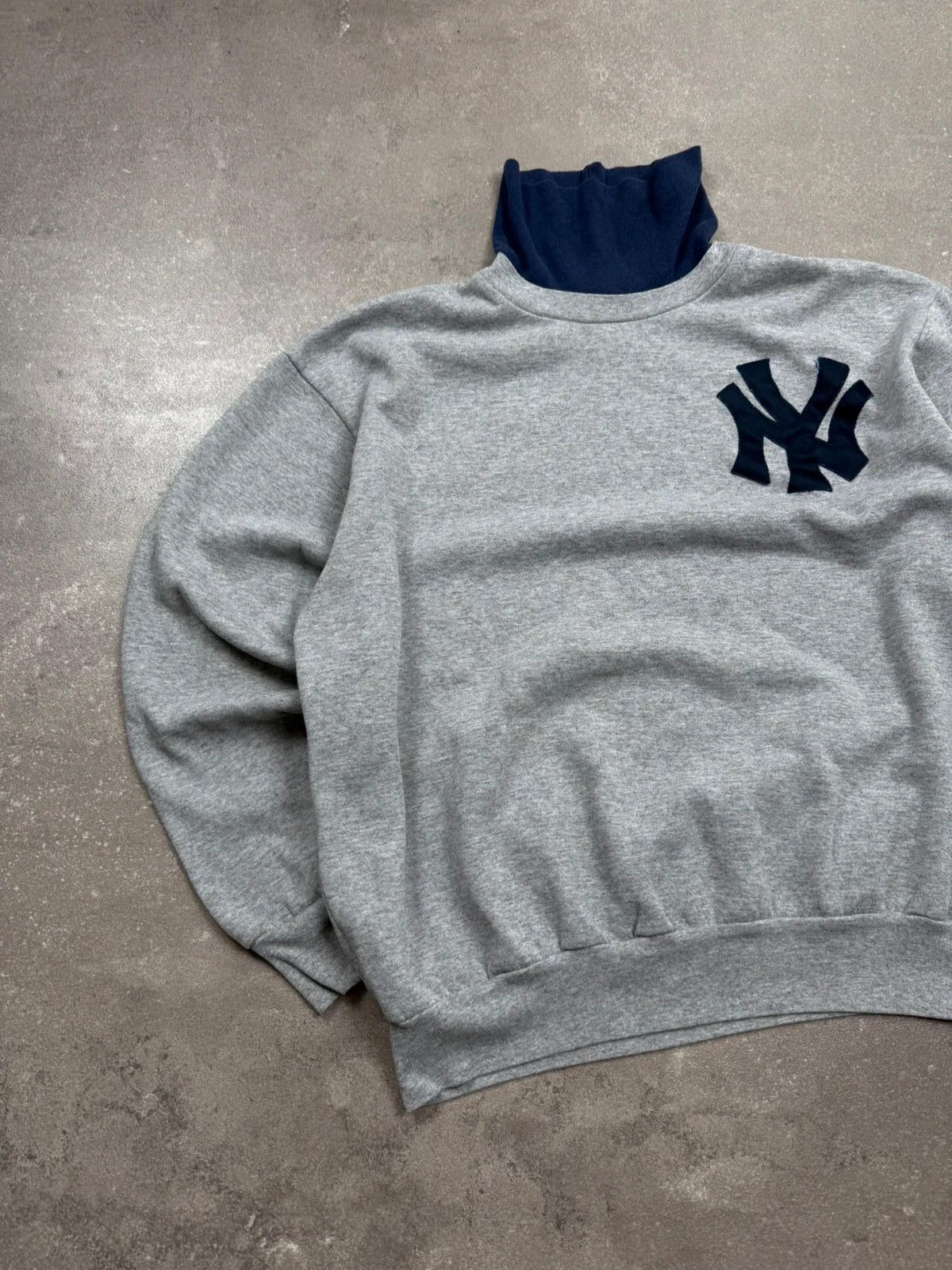 New York Yankees New York Yankees majestic sweater sweats vintage 90s usa Size US L / EU 52-54 / 3 - 3 Thumbnail