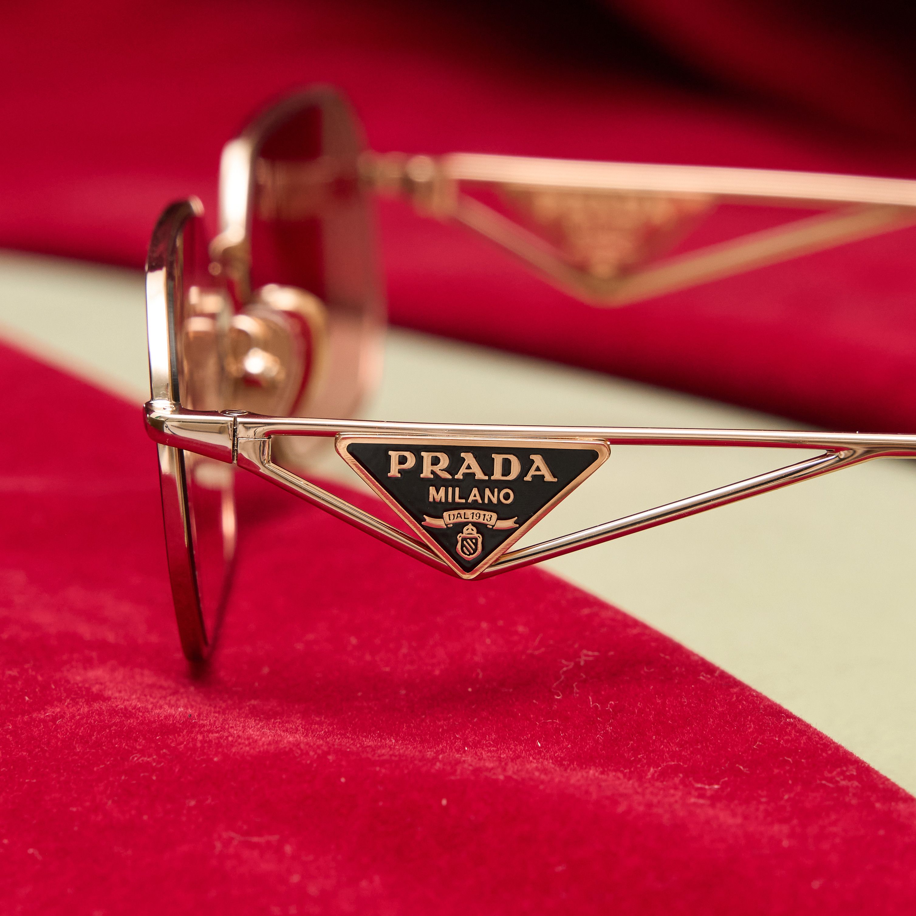 Prada PRADA OPR A51S 5AK40C Sunglasses Size ONE SIZE - 2 Thumbnail