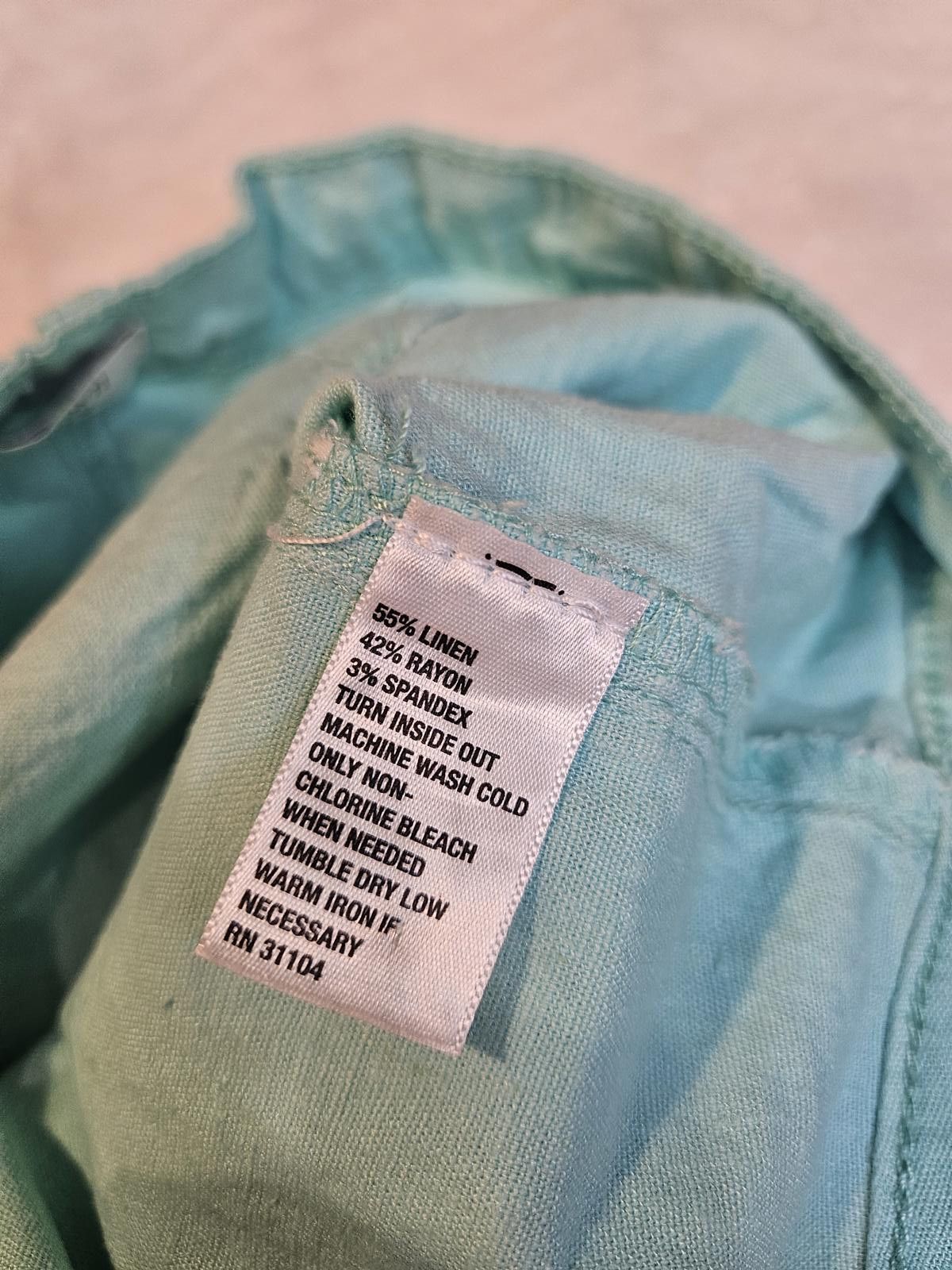Designer Crown & Ivy Women's Mint Green Linen Shorts, #526 Size 34" / US 12 / IT 48 - 7 Thumbnail