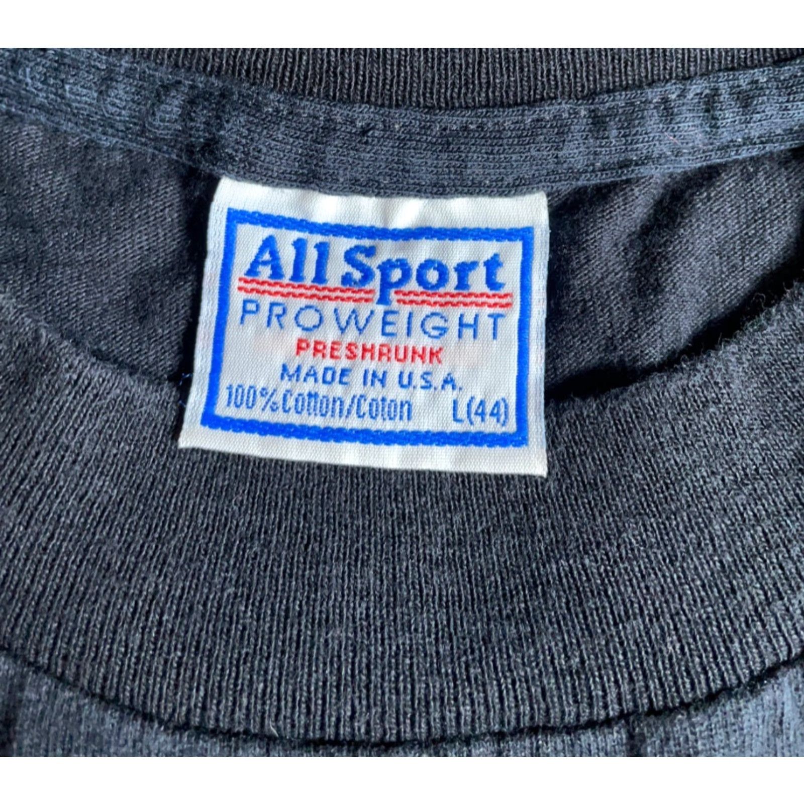 Vintage VINTAGE All Sport T-Shirt Black Men Large 1992 Jesus Christ The Cross AOP 90s Retro Short Sleeve Crew Neck Shirt Size US L / EU 52-54 / 3 - 3 Thumbnail