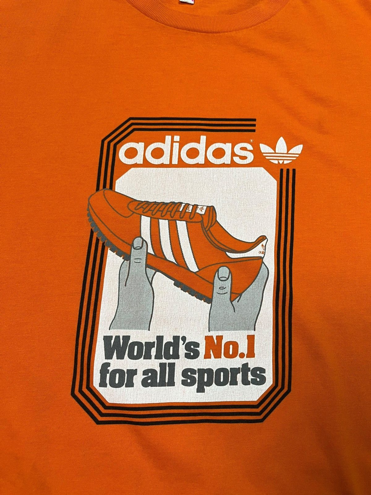 Adidas × Vintage Vintage 00s Adidas Sneakers Head Print T-shirt M Size US M / EU 48-50 / 2 - 2 Thumbnail