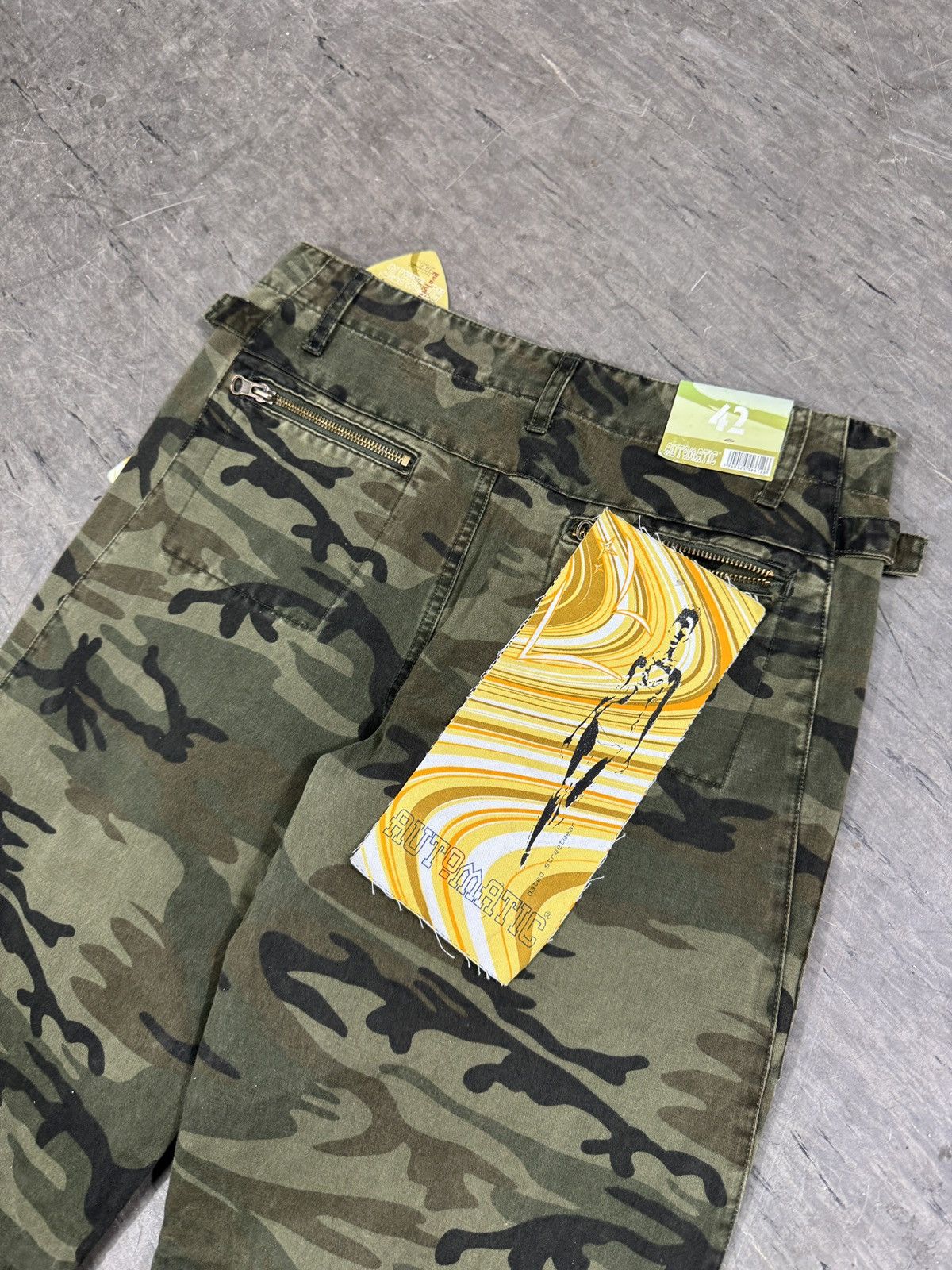 Hysteric Glamour ᶠᵃⁿᶜʸᵍᵘʸ BNWT Cargo Y2K Pants Bondage Vintage Baggy Size US 30 / EU 46 - 10 Thumbnail