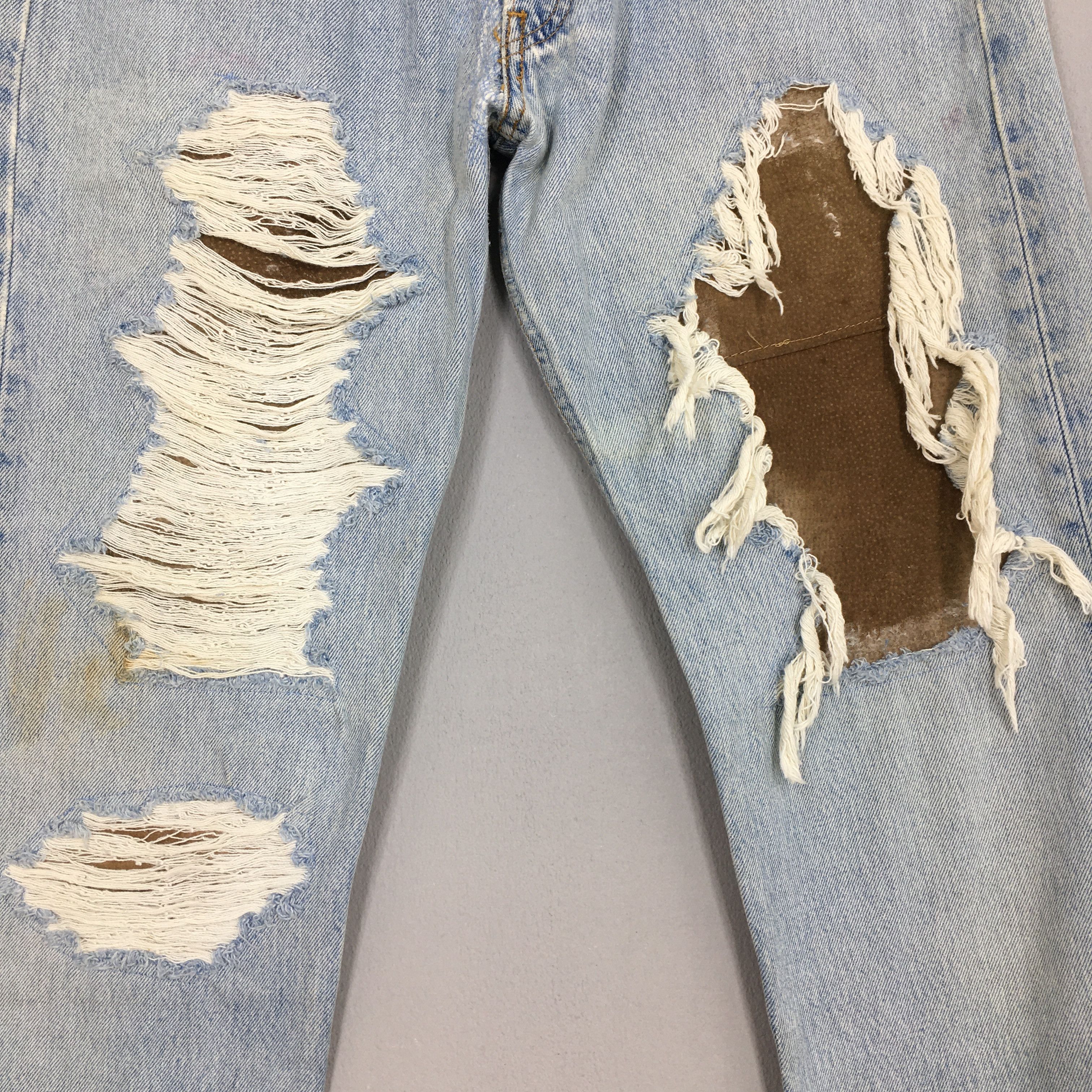 Levi's Size 31x29 Vintage 90s Levi's 501 Distressed Jeans S1576 Size US 31 - 3 Thumbnail
