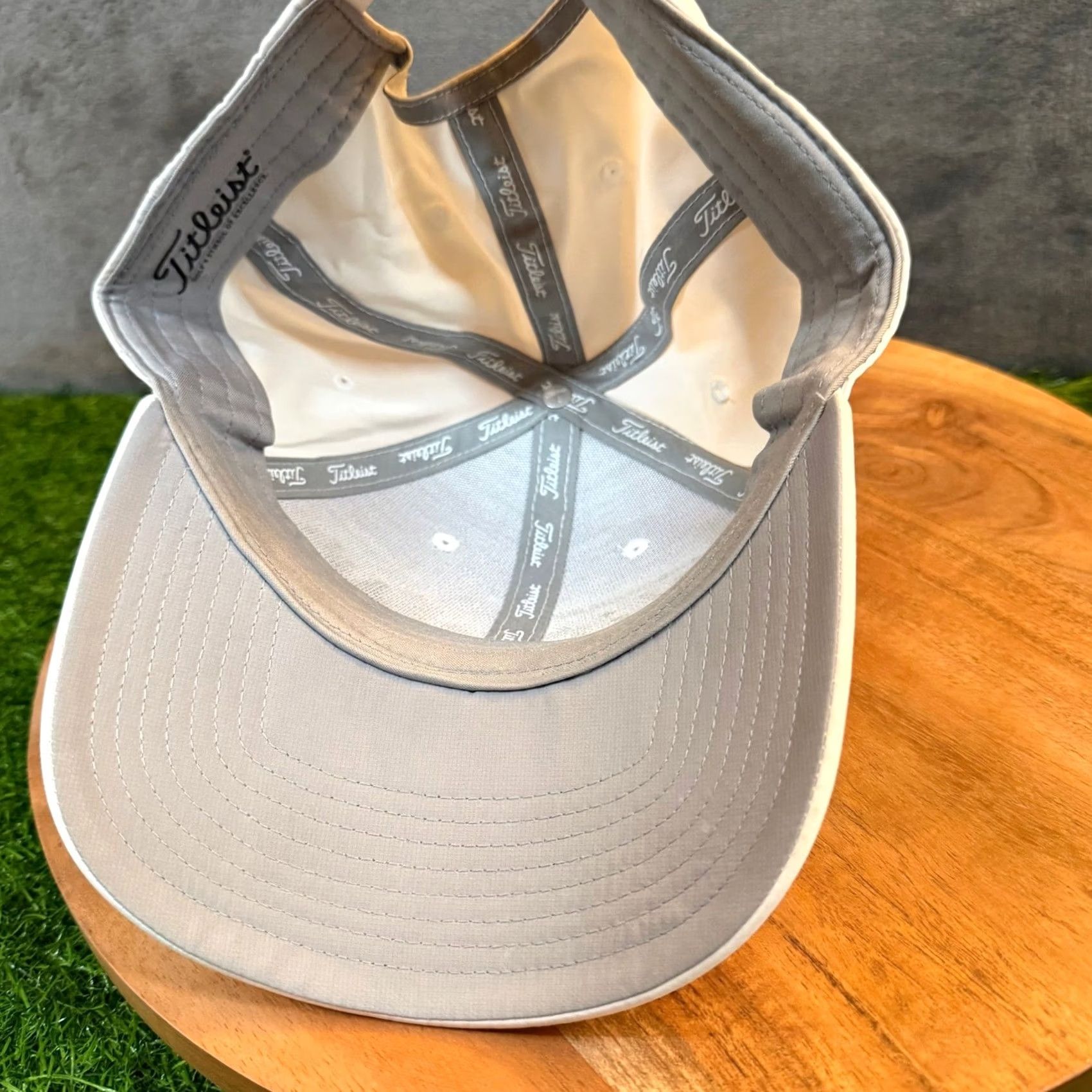 Titleist Titleist Performance Golf Hat Mens One Size White Embroidered Logo Adjustable Size ONE SIZE - 6 Thumbnail