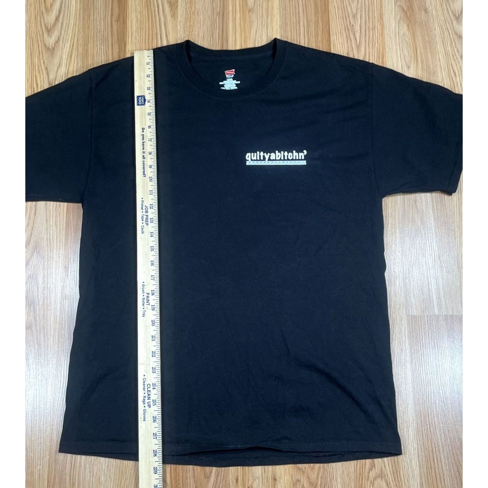 Hanes Hanes T-Shirt Mens L Black CrewNeck Short Sleeve Regular Size Hanes Printed? (keep: avoid new info) Size US L / EU 52-54 / 3 - 4 Thumbnail