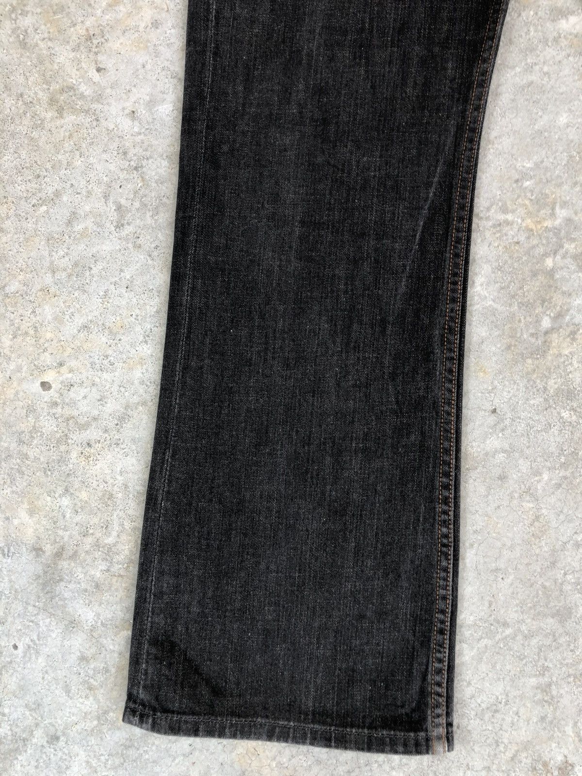 If Six Was Nine Y2k Levi’s Flared Jeans Low Boot Distressed Jeans Size US 33 - 6 Thumbnail
