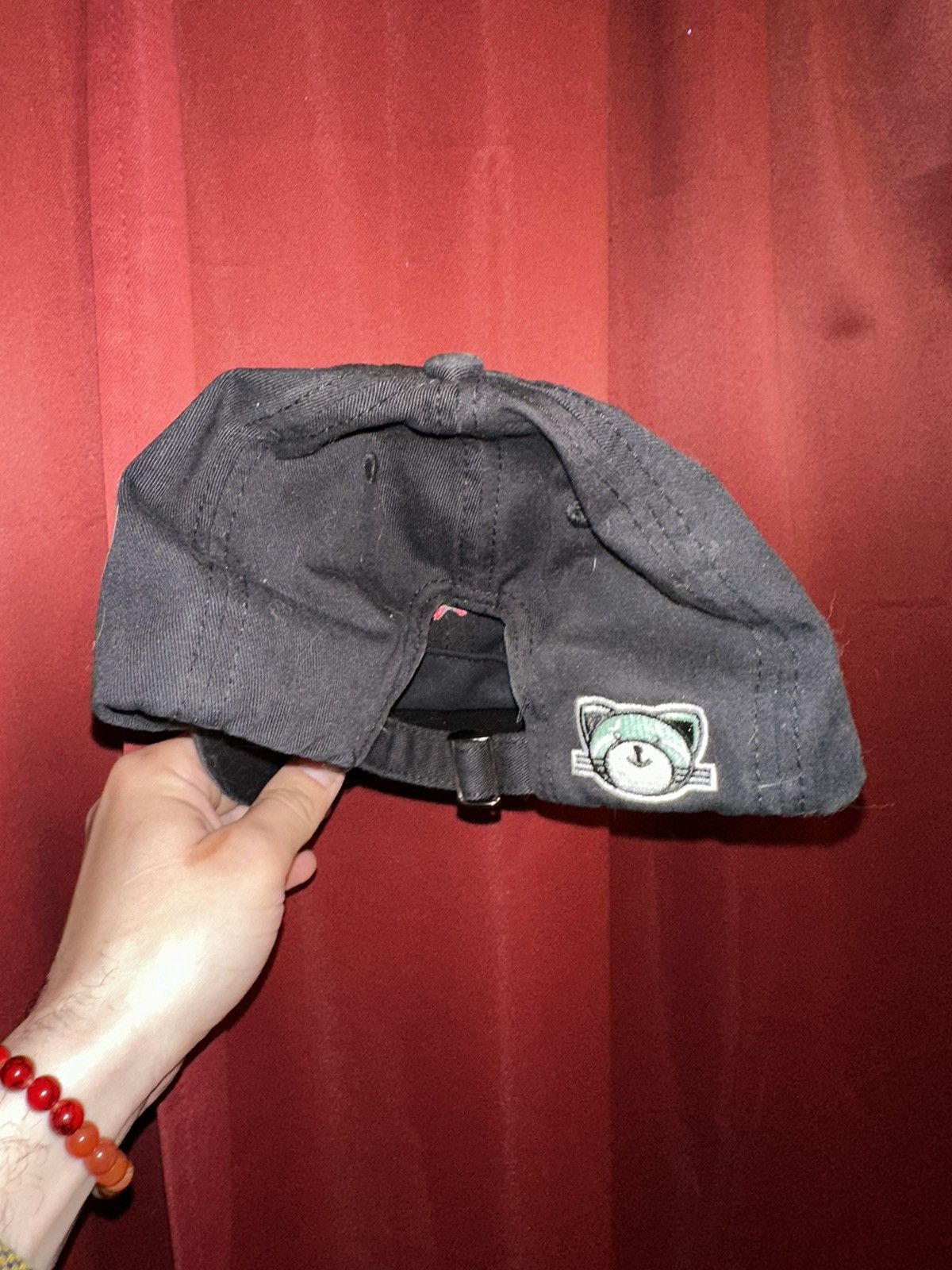 Rap Tees × The Weeknd The Weeknd Kissland Hat Y2K Tour Limited Release Grail Size ONE SIZE - 2 Thumbnail