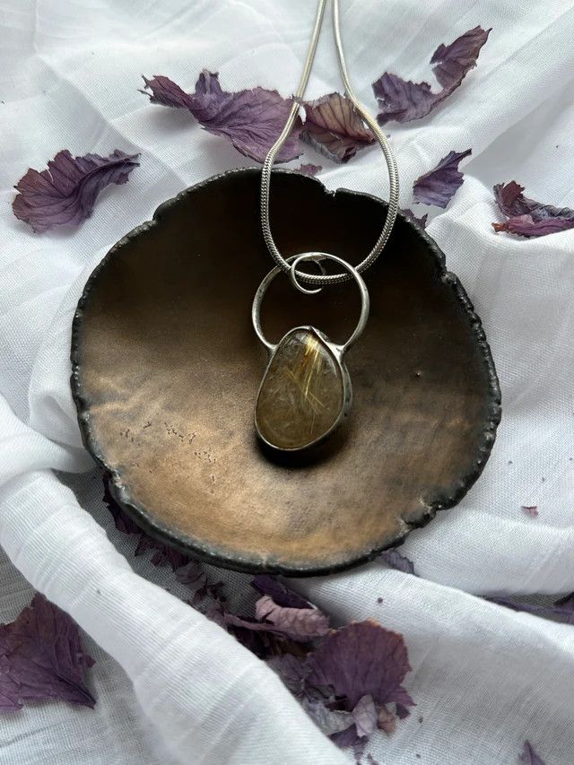 Other "Golden Threads" – Rutilated Quartz Necklace by Řezaninova Size ONE SIZE - 1 Thumbnail