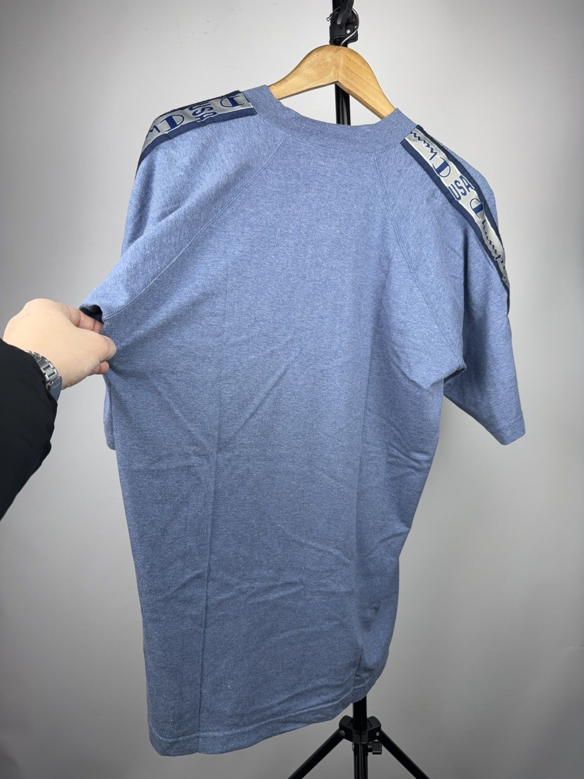 Champion 90s Vintage Champion USA Tape Sleeve Henley T-Shirt Blue Size US L / EU 52-54 / 3 - 13 Thumbnail