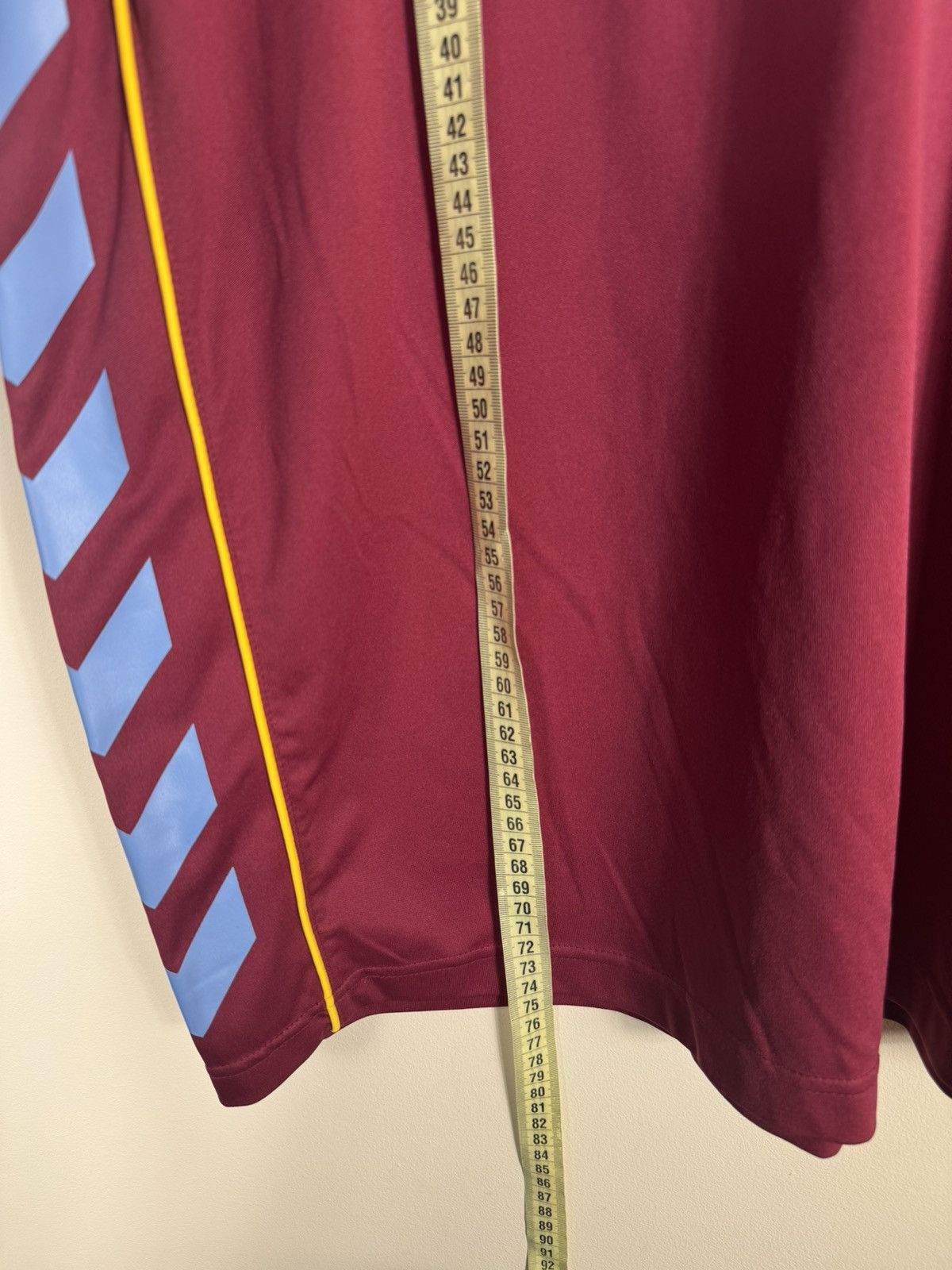 Hummel × Vintage 2005/06 Home Aston Villa Hummel Jersey T-shirt Size US L / EU 52-54 / 3 - 9 Thumbnail