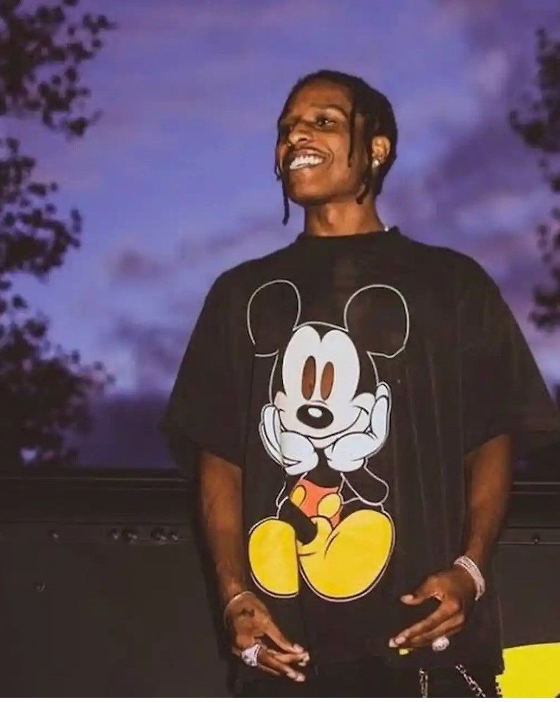 asap着用　super size mickey Disney tシャツ A$AP Rocky × Disney × Vintage Vintage 90s Mickey Mouse ASAP