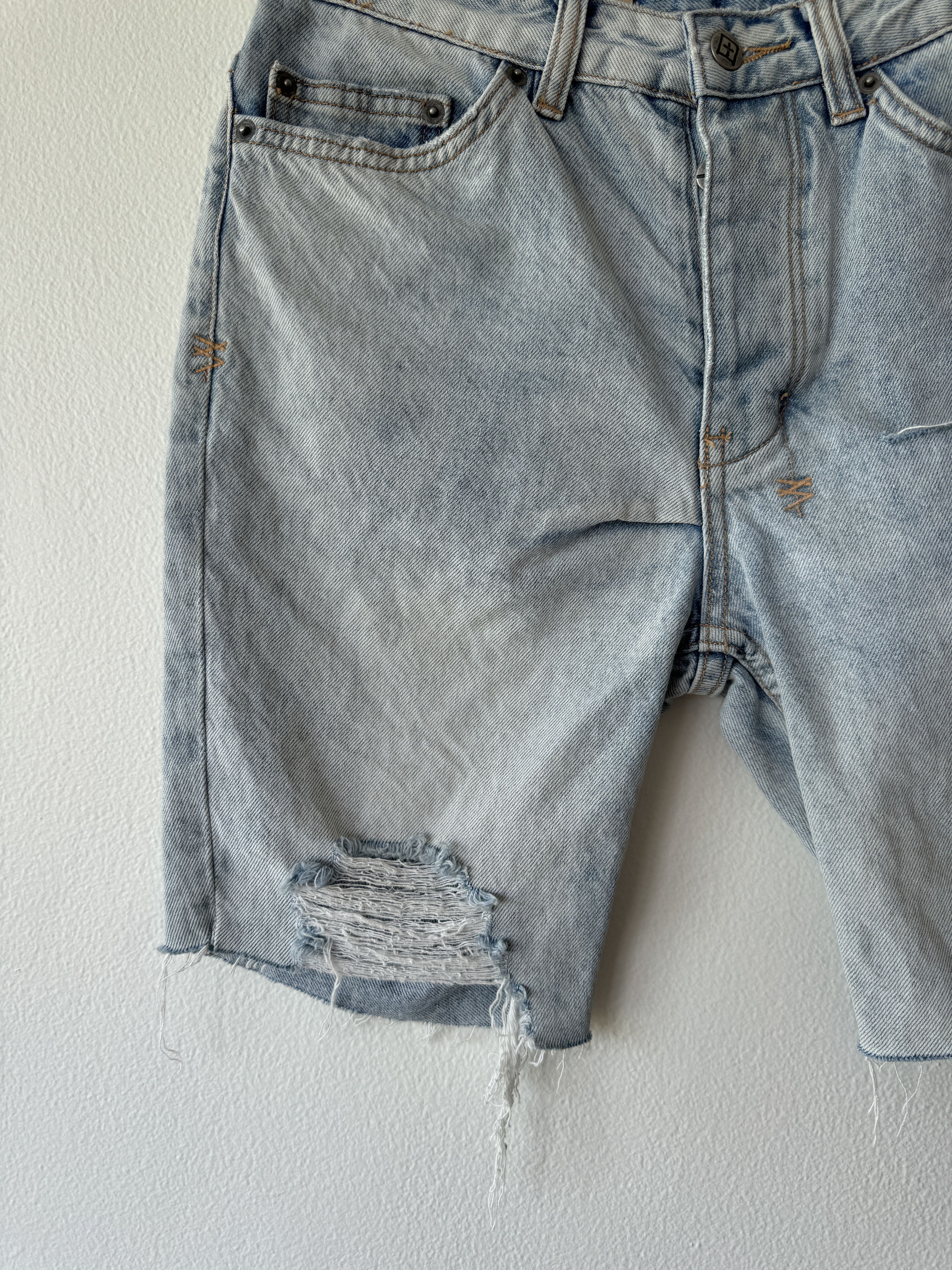 Ksubi denim chopper Short 28 karma trashed light blue slim fit Size US 28 / EU 44 - 3 Thumbnail