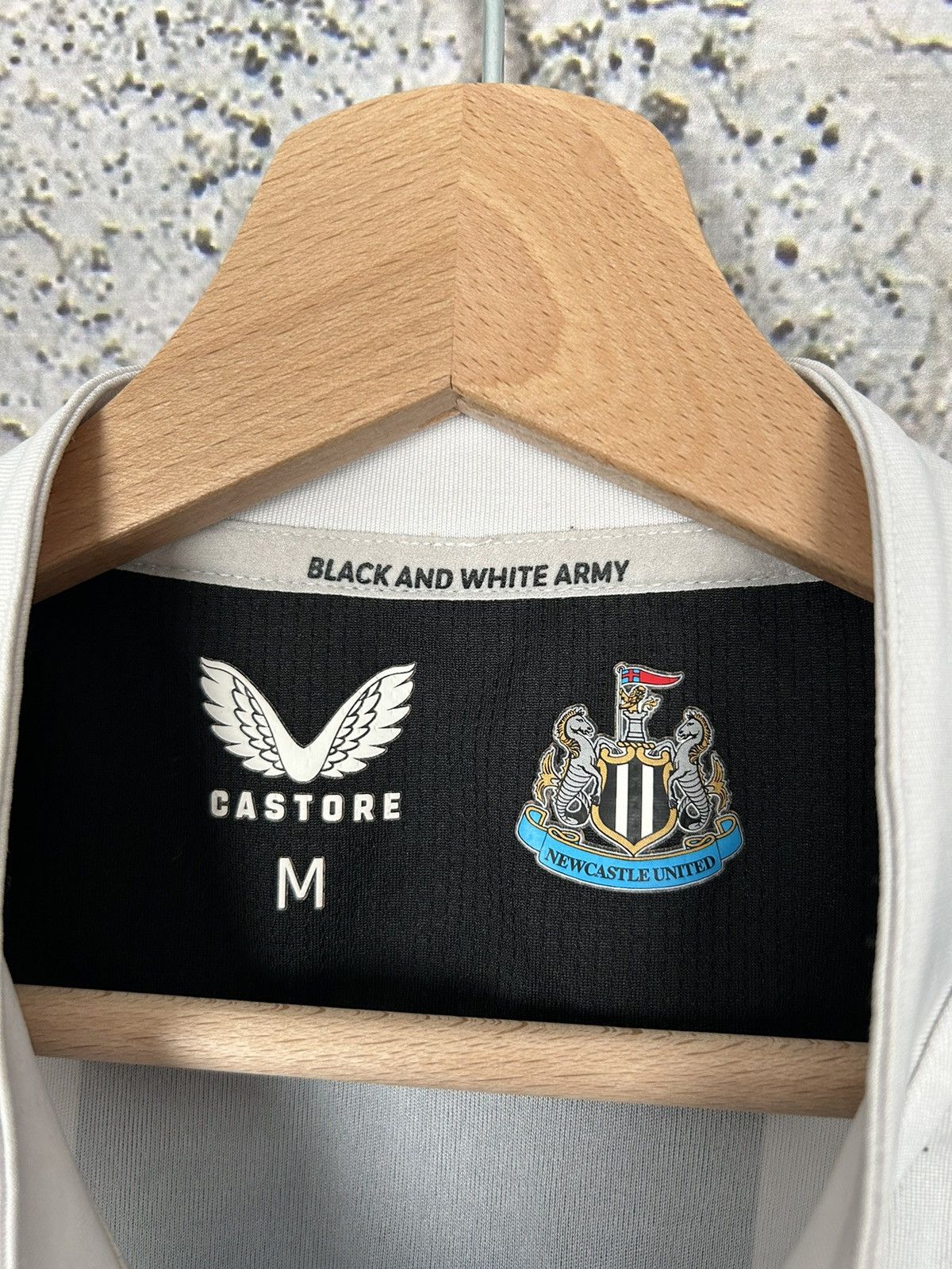Other Newcastle United Soccer Jersey Castore Football Retro Size US M / EU 48-50 / 2 - 6 Thumbnail