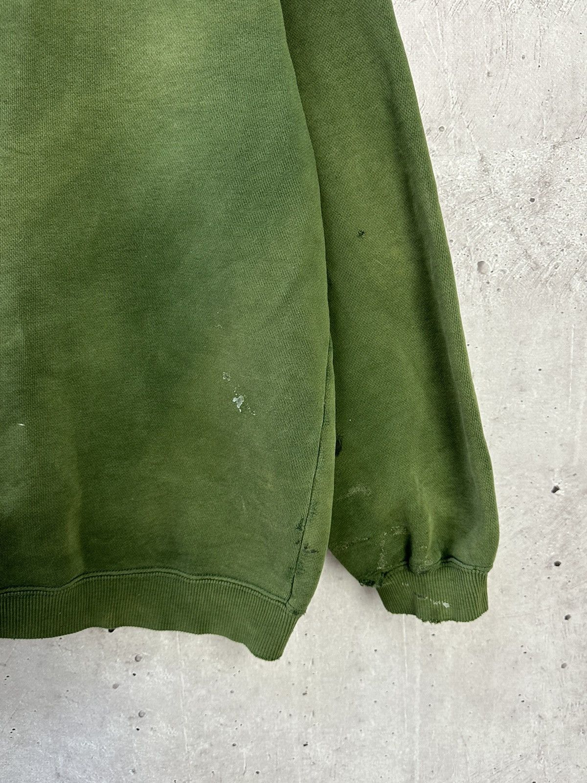 Vintage Y2K Vintage Warner Bros Faded Killed Sweatshirt Size US L / EU 52-54 / 3 - 9 Thumbnail