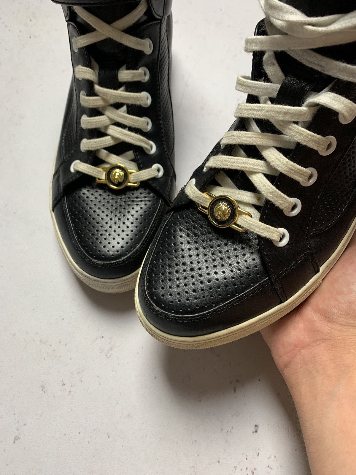 Designer × Versus Versace × Vintage Versus Versace Lion Head Opium Leather Hi-tops Sneakers Size US 8 / EU 41 - 5 Thumbnail