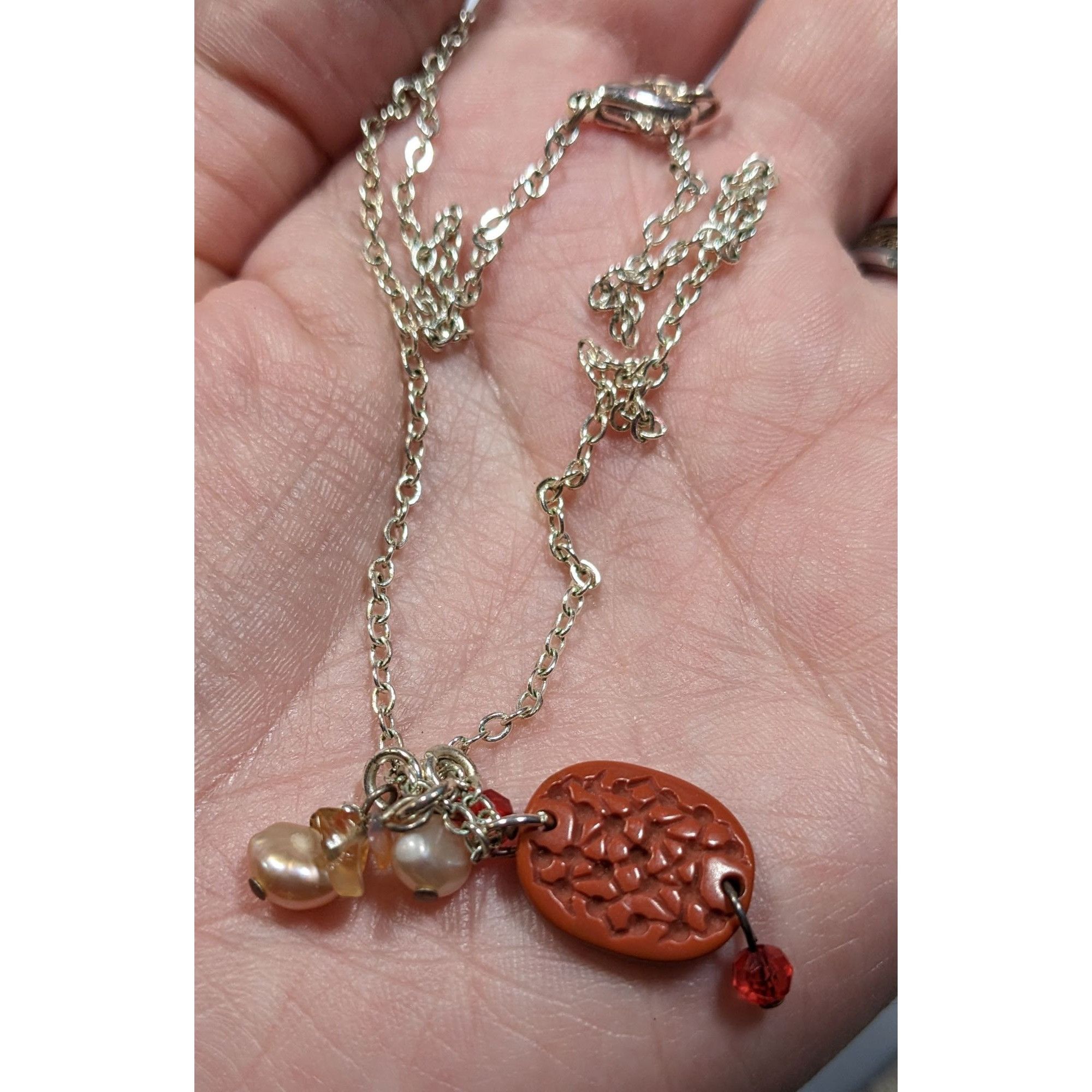 Other Nature Inspired Pink And Red Cluster Charm Pendant Necklace Size ONE SIZE - 5 Thumbnail
