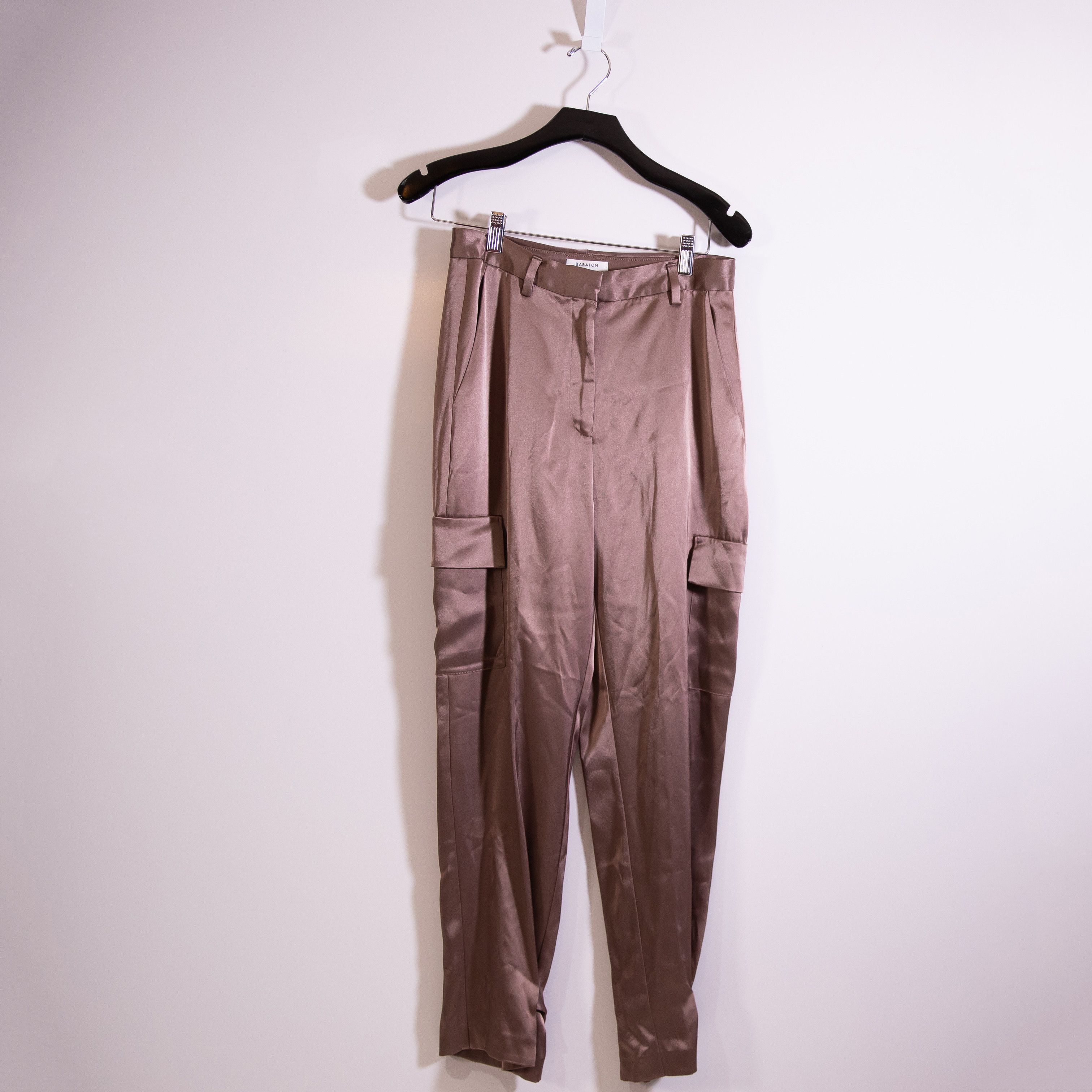 Aritzia Babaton Aritzia Refined Satin High Waisted Size 28" / US 6 / IT 42 - 1 Thumbnail