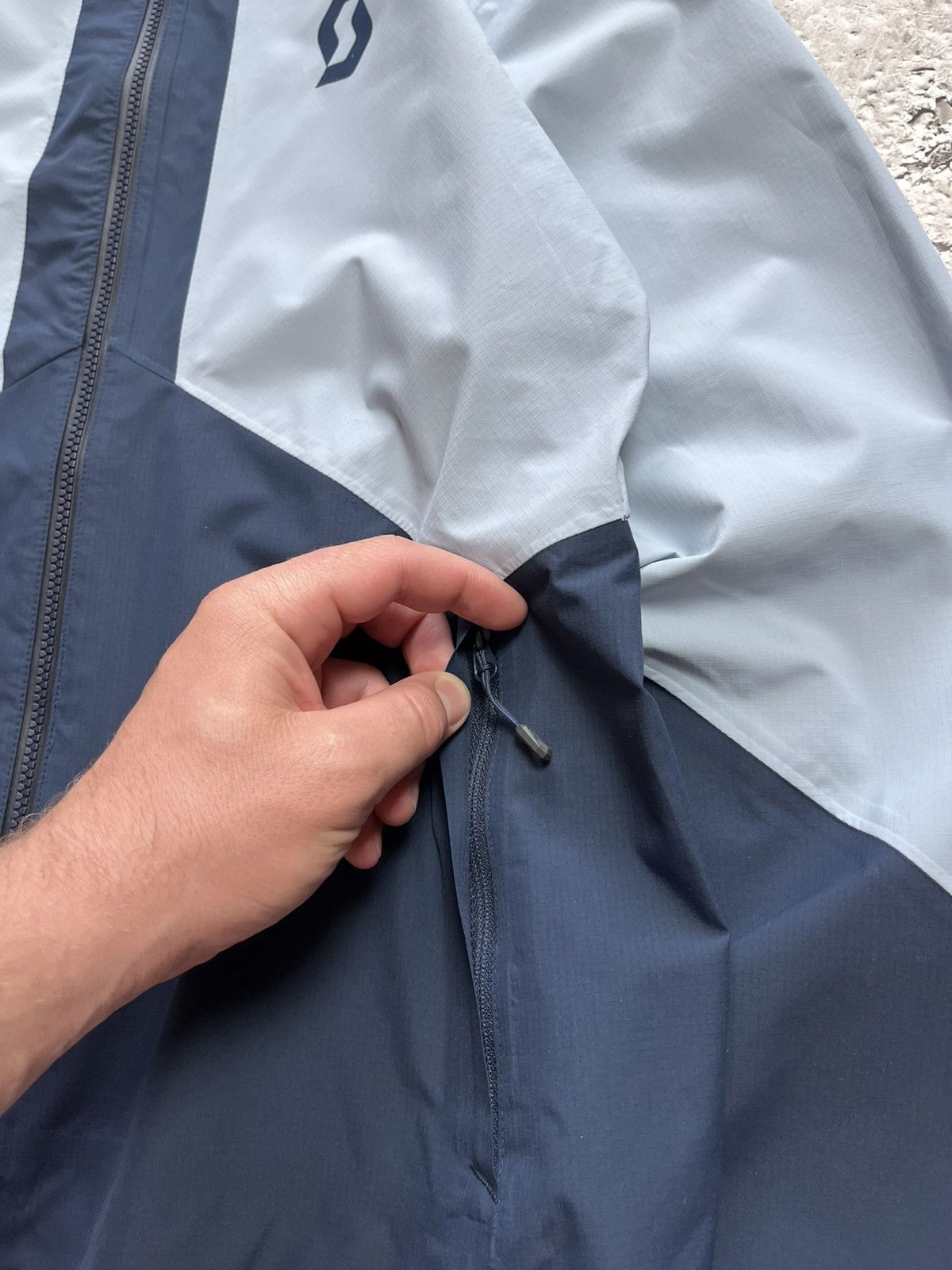 Other Scott Waterproof Shell Jacket Navy Gray M – Outdoor Hiking Size US M / EU 48-50 / 2 - 5 Thumbnail