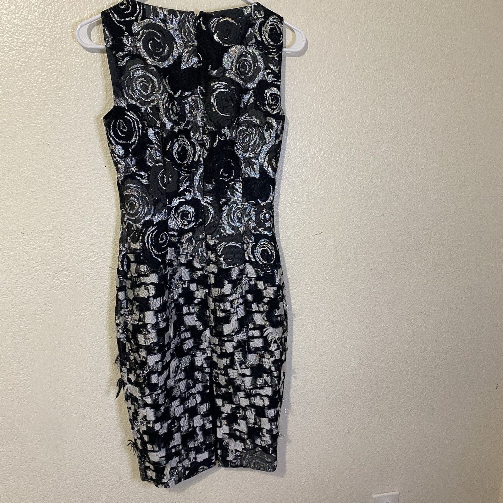 St. John ST JOHN COUTURE Dress Black Caviar & Silk Metallic Silver Size XS / US 0-2 / IT 36-38 - 7 Thumbnail