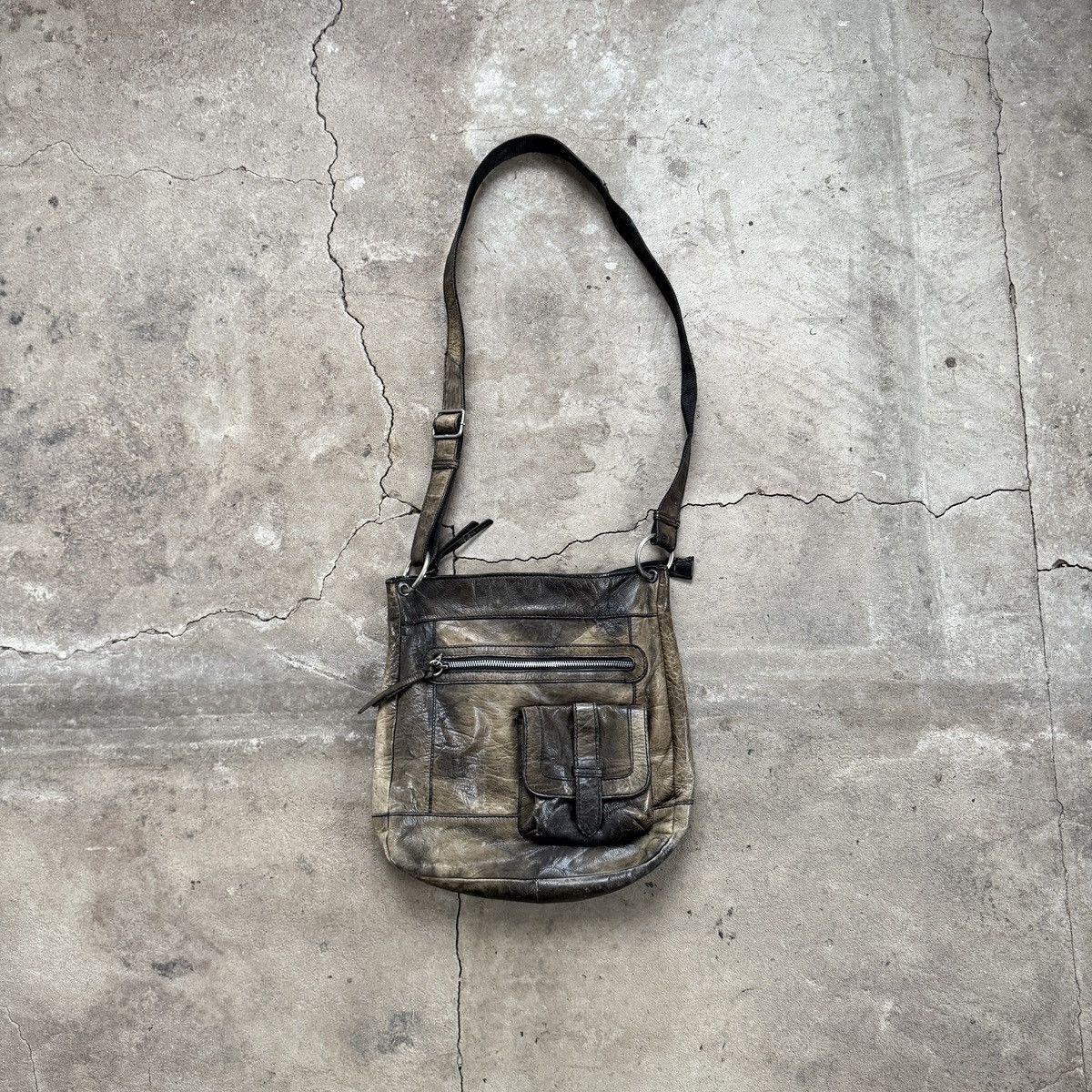 Archival Clothing x Avant Garde Vintage Archive Genuine Leather Crossbody Bag, Men's